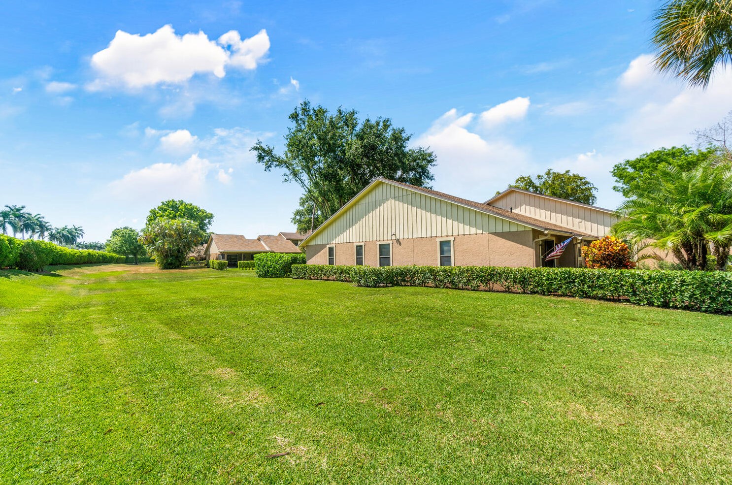 11838 Donlin Dr, West Palm Beach FL  33414-6238 exterior