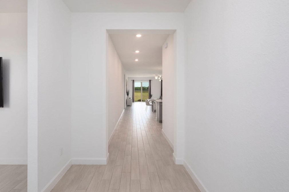 13382 Copper Creek Dr, Fort Pierce FL  34987-3023 exterior