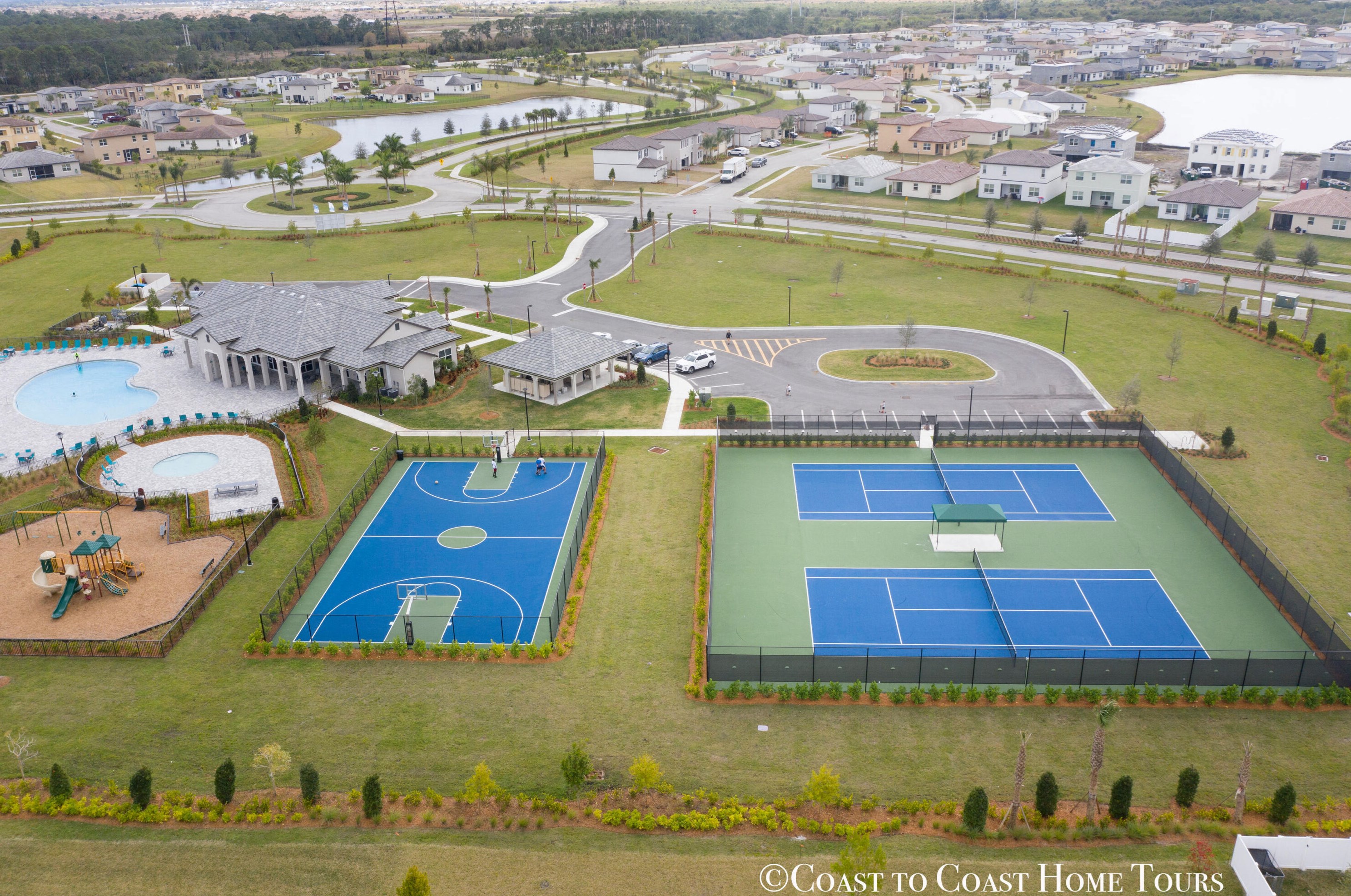 13382 Copper Creek Dr, Fort Pierce FL  34987-3023 exterior