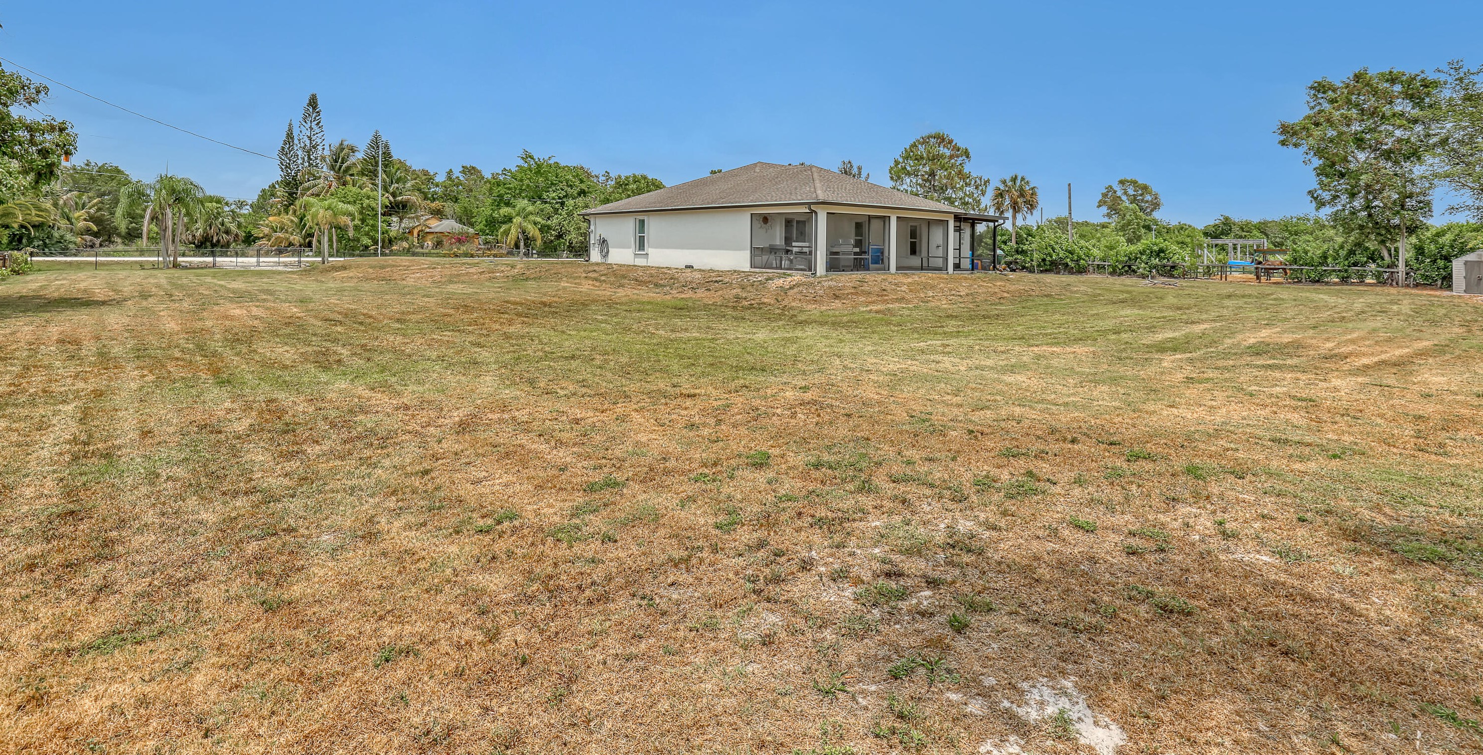 18936 Orange Grv Blvd, Town Of Loxahatchee Groves FL  33470-3550 exterior