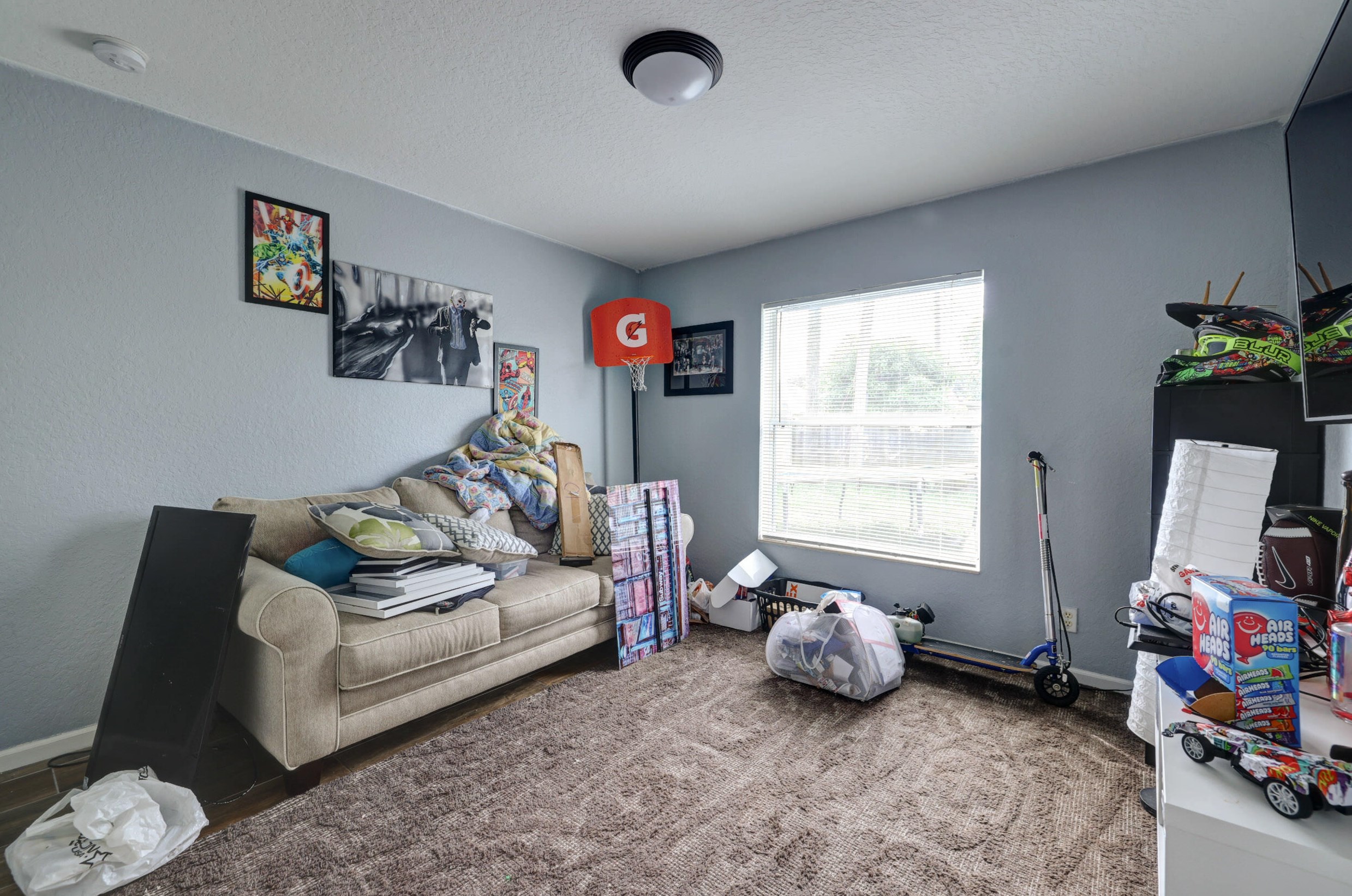 912 Paar Dr, Fort Pierce FL  34953-5623 exterior