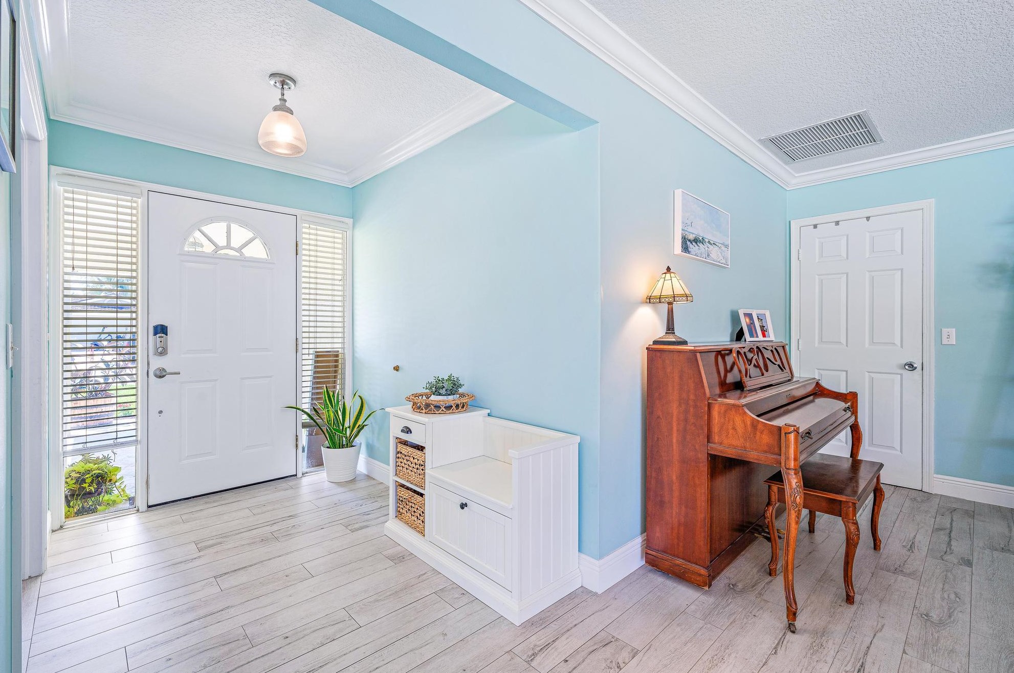 89 Hickory Hl Rd, Jupiter FL  33469-2121 exterior