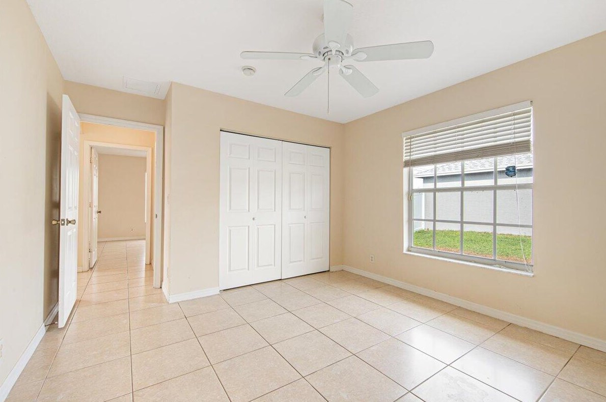 810 Mccracken Ave, Fort Pierce FL 34953-3937 exterior