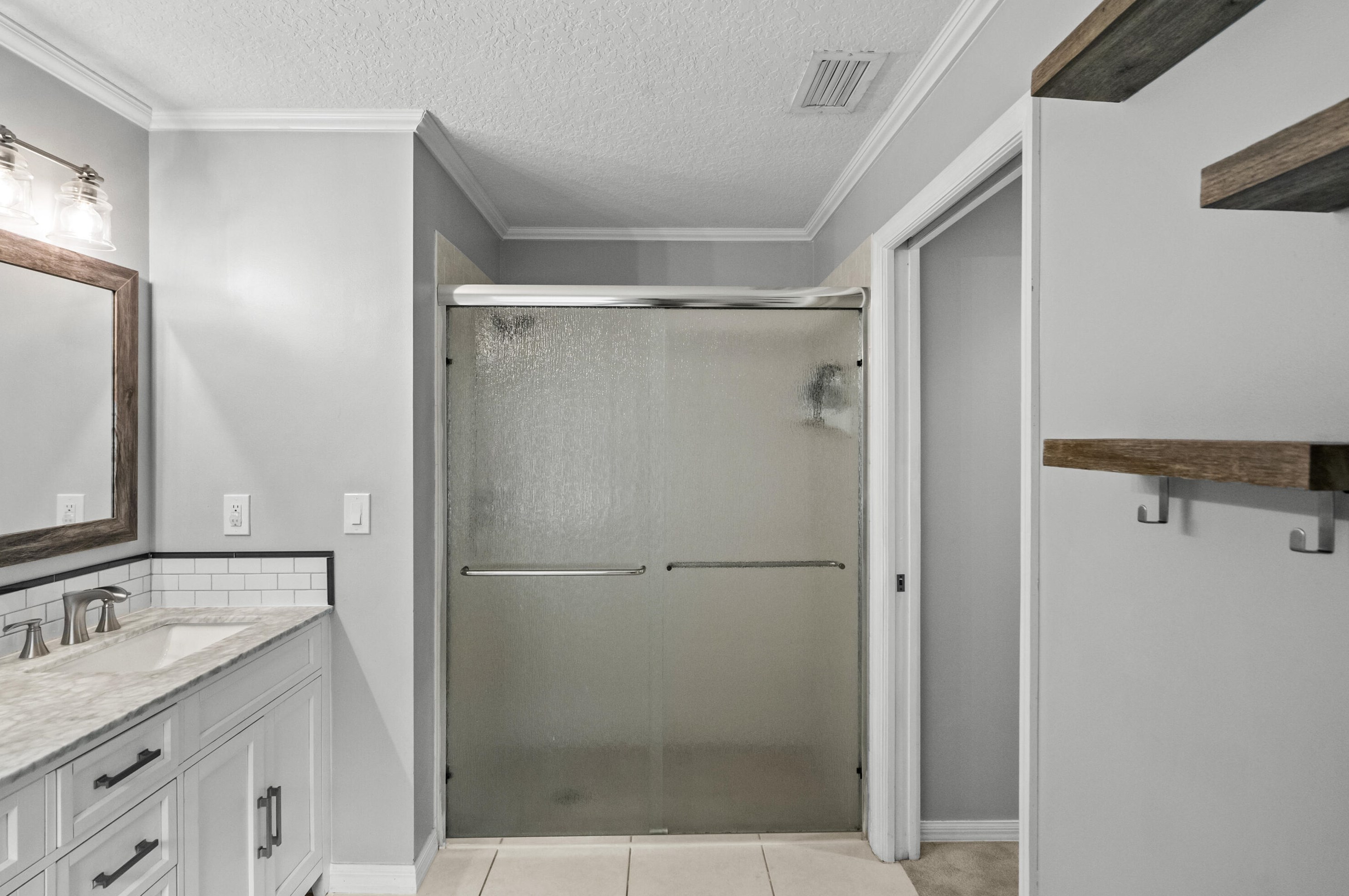 1913 Aladdin St, Fort Pierce FL 34953-1715 exterior