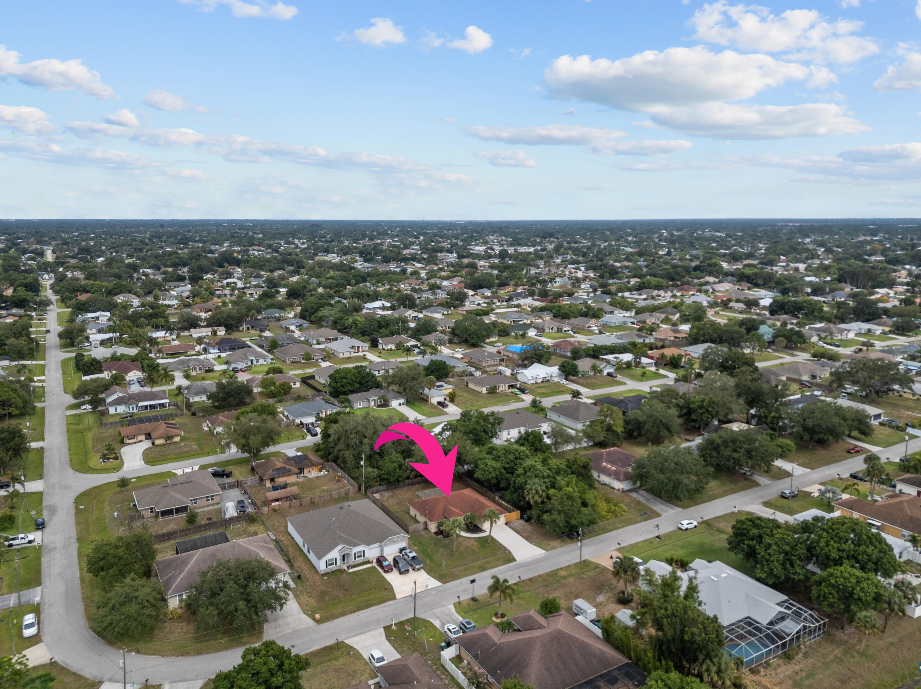 1913 Aladdin St, Fort Pierce FL 34953-1715 exterior