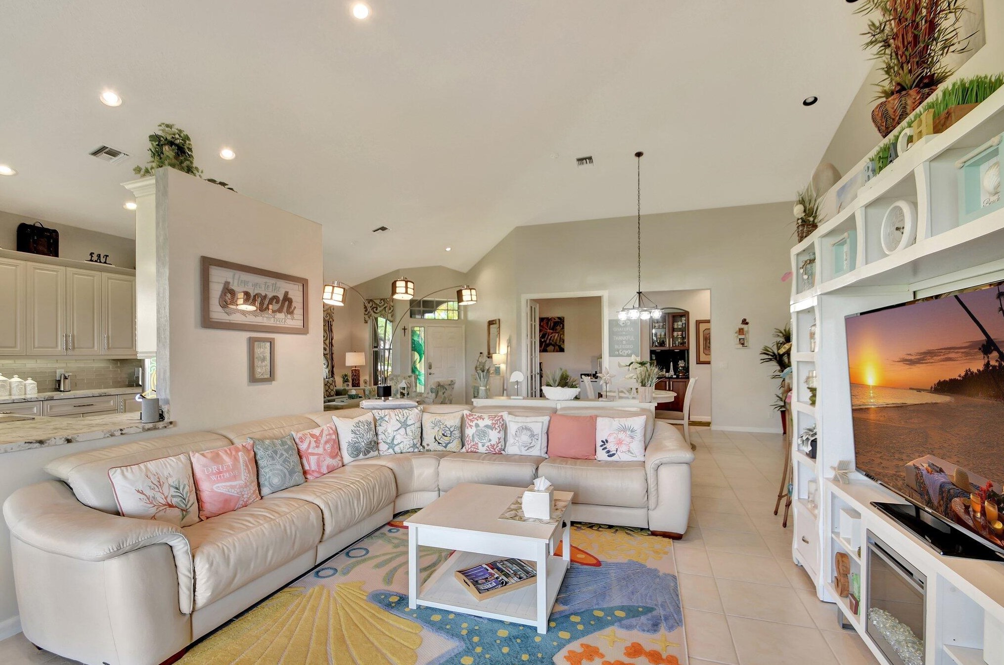 6907 Cairnwell Dr, Boynton Beach FL 33472-2958 exterior