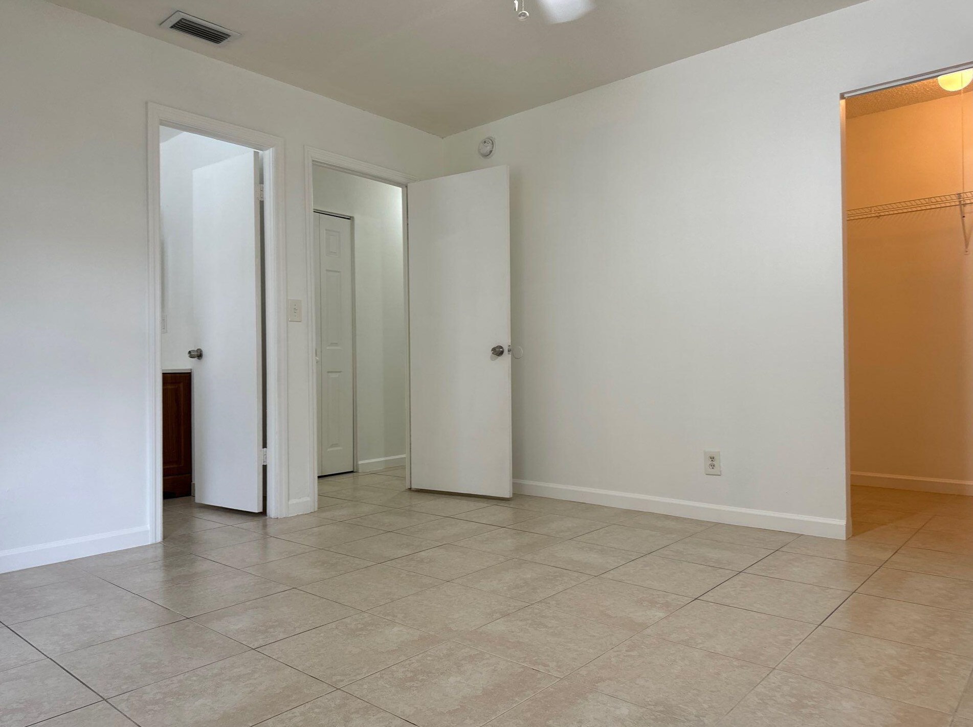 4581 Carthage Cir, Lake Worth FL  33463-7205 exterior