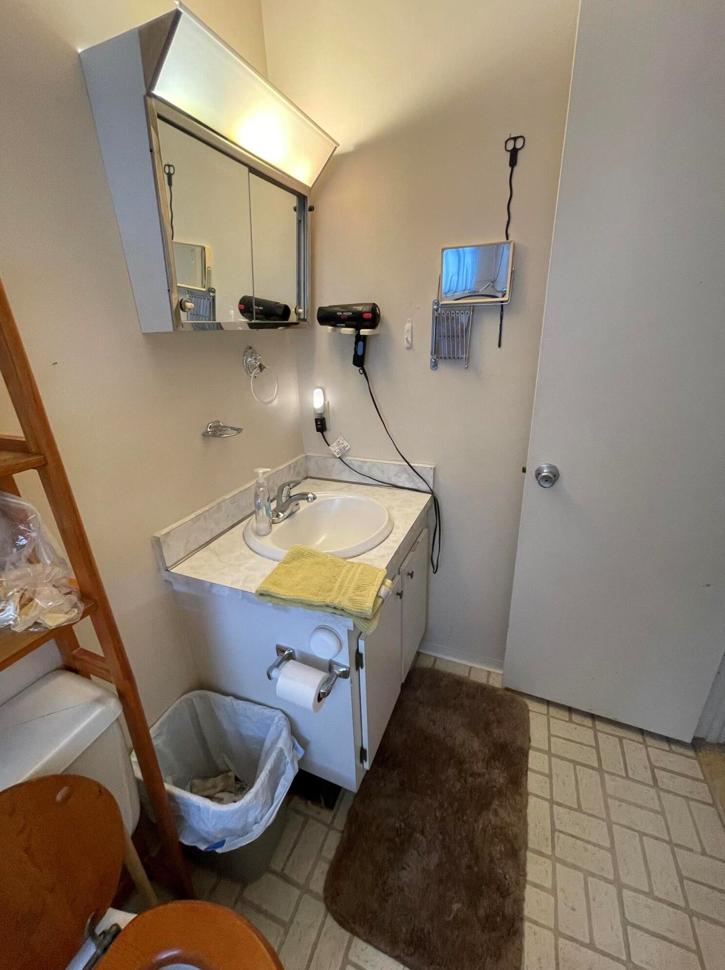 4724 Carthage Cir, Lake Worth FL 33463-7256 exterior