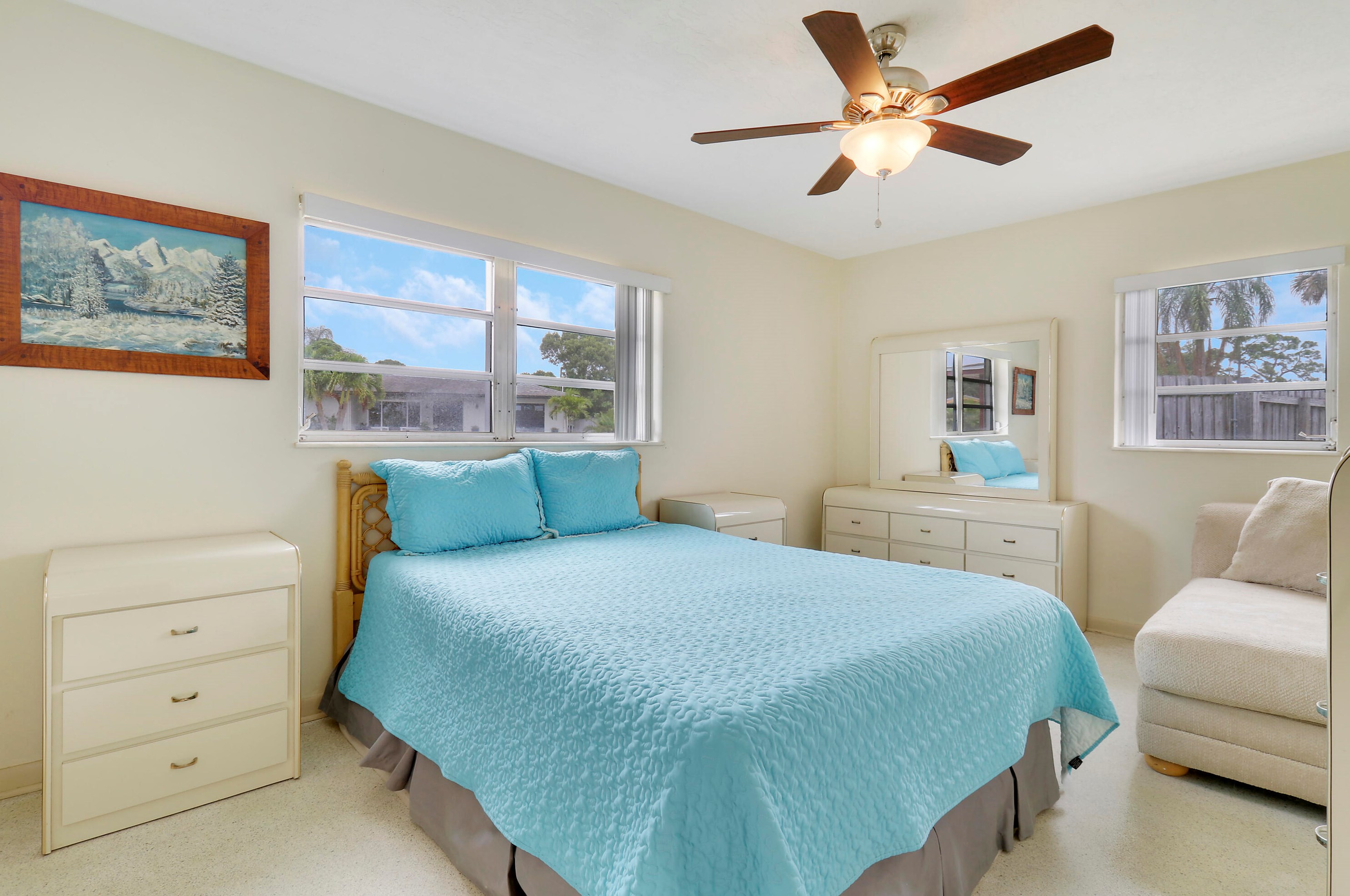 750 Oak St, Fort Pierce FL 34952-1365 exterior