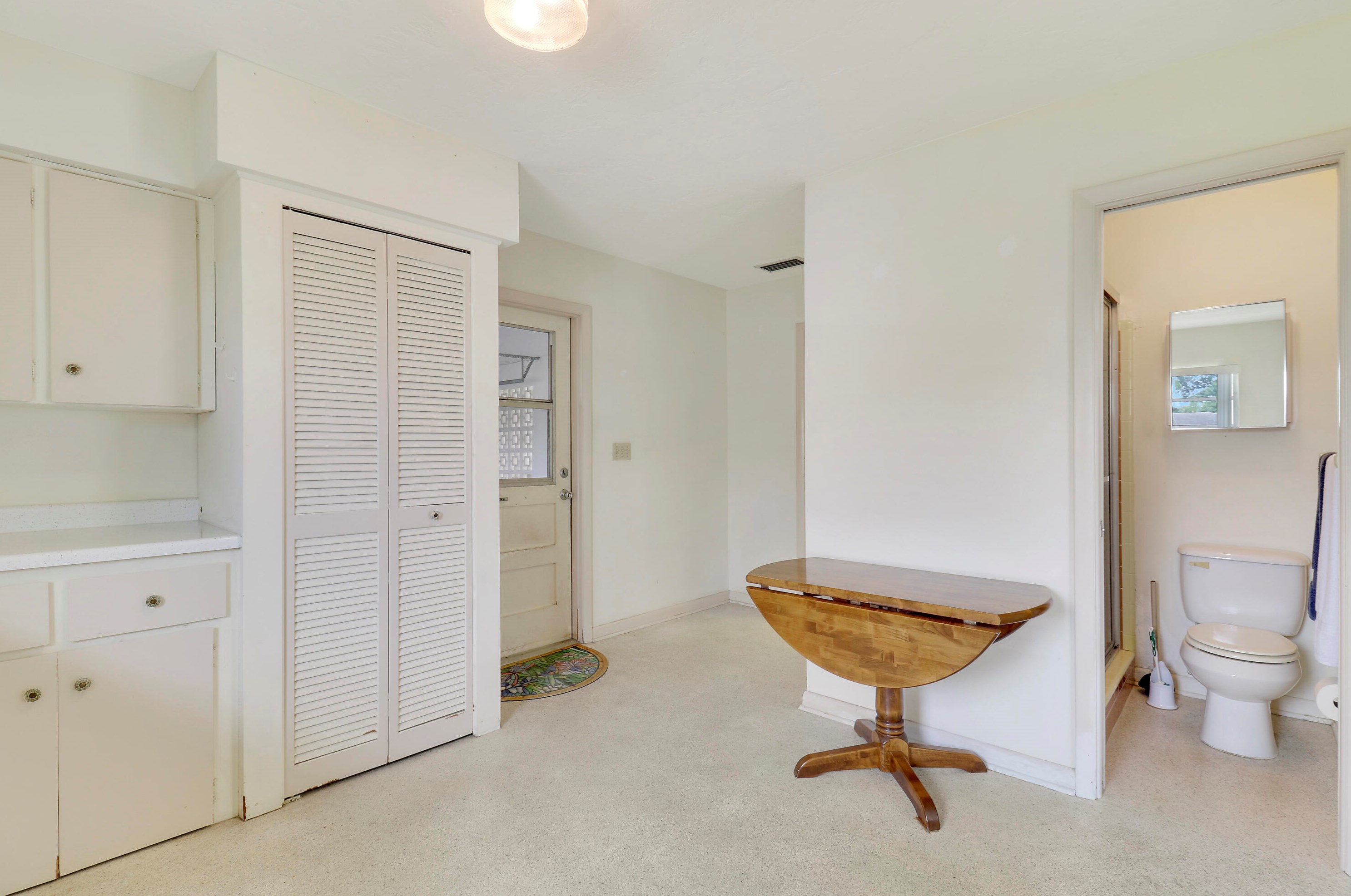 750 Oak St, Fort Pierce FL 34952-1365 exterior