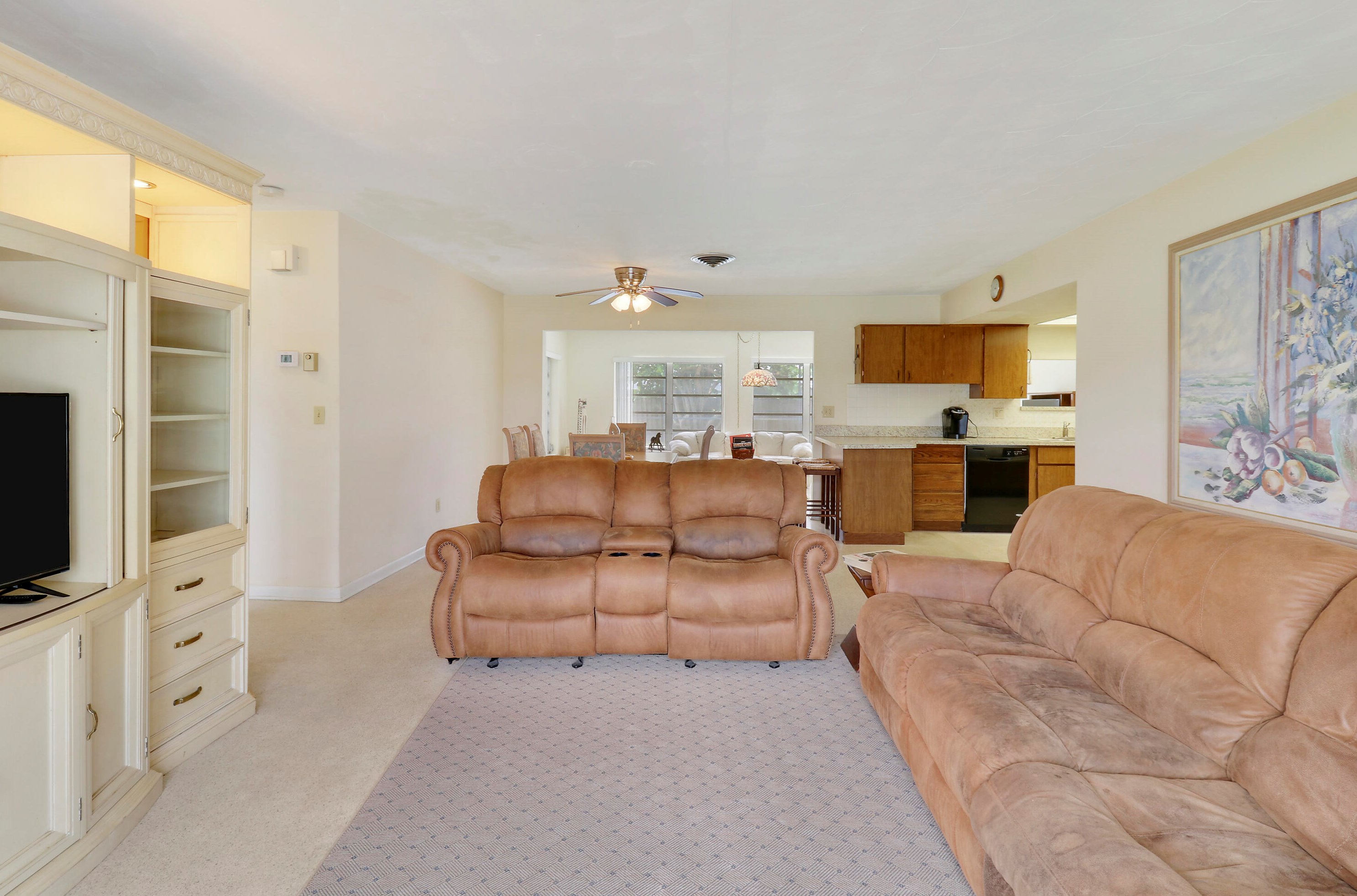 750 Oak St, Fort Pierce FL 34952-1365 exterior