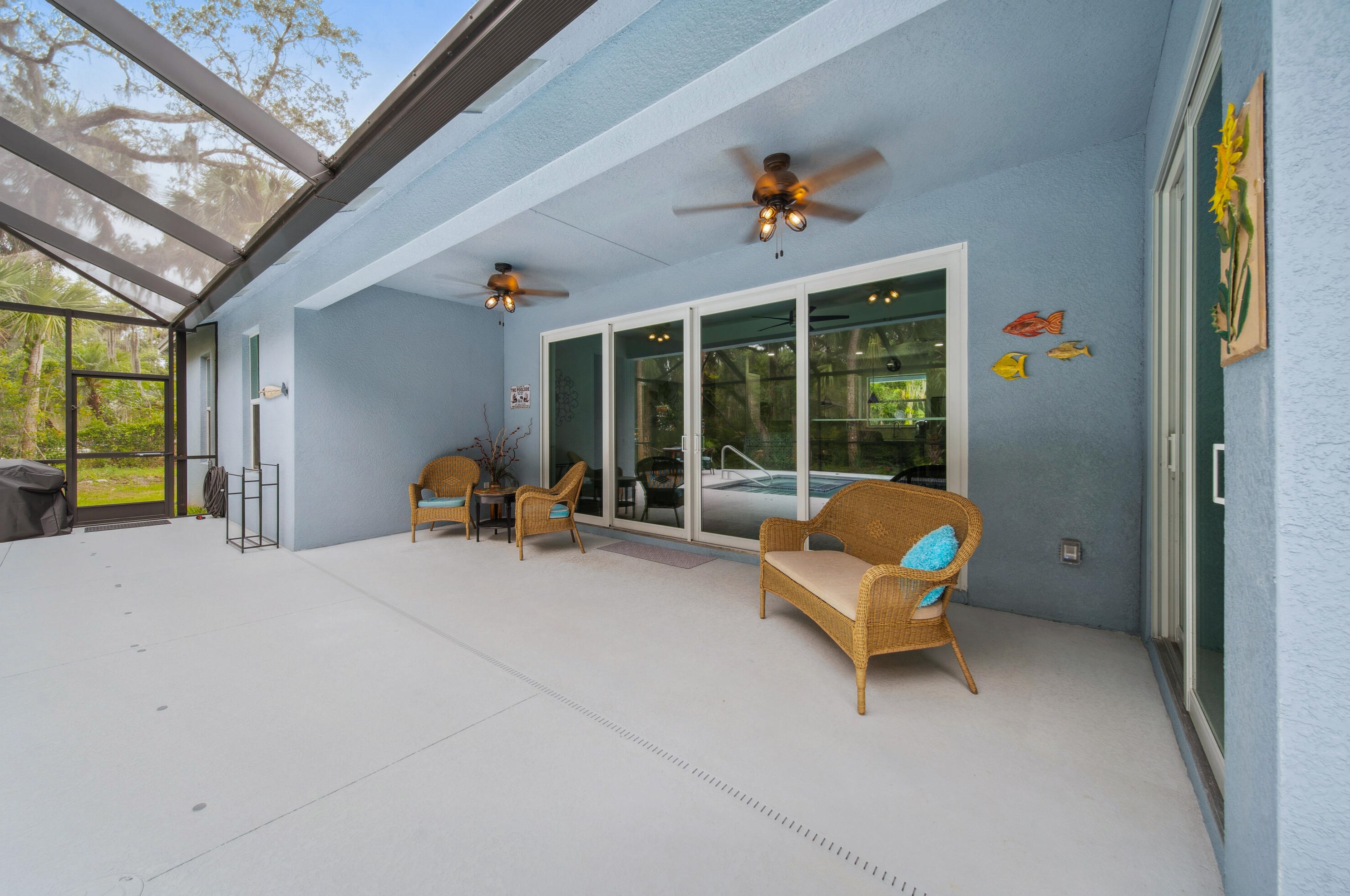 2205 Riv Hammock Ln, Fort Pierce FL exterior