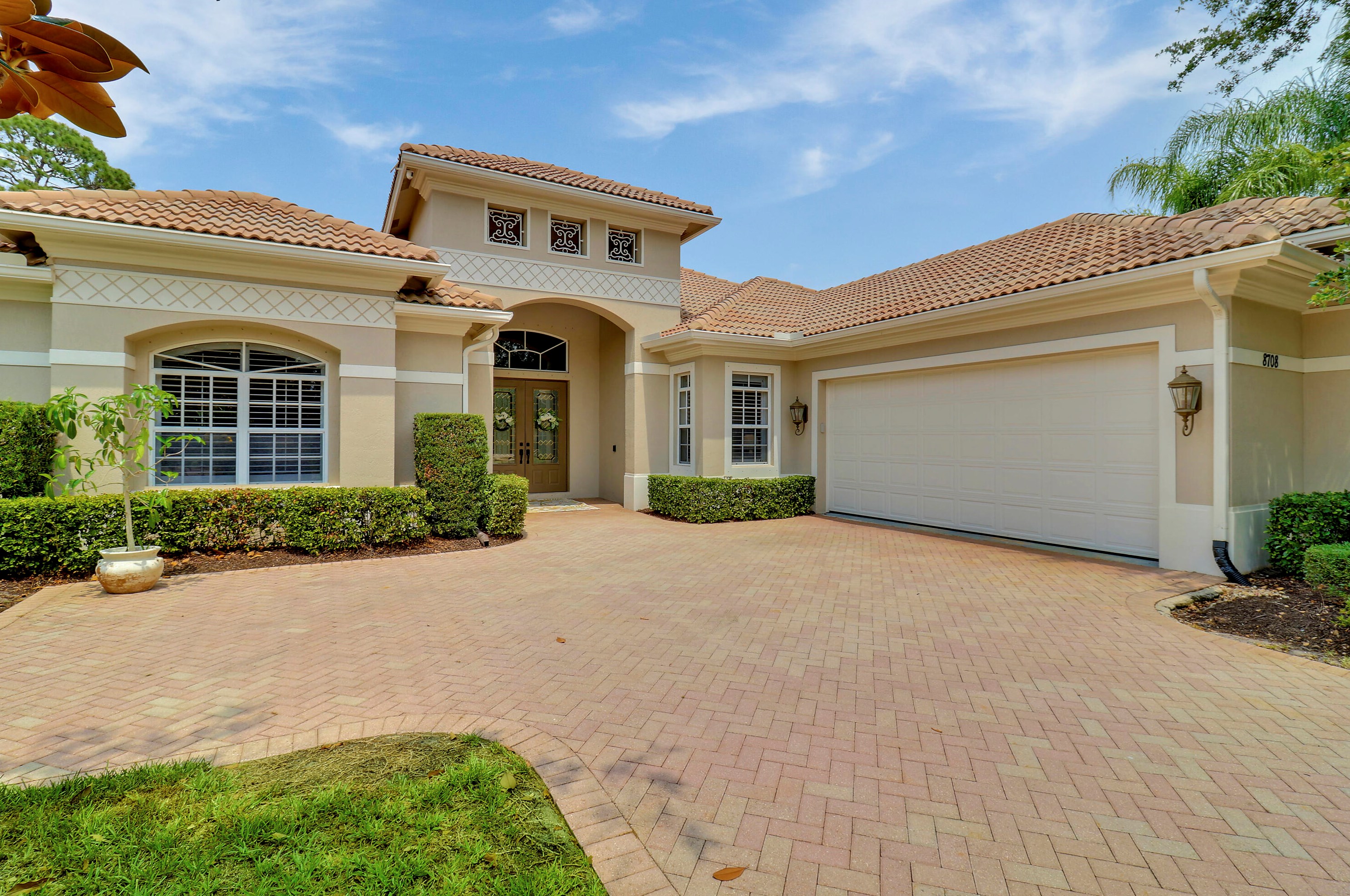 8708 Bally Bunion Rd, Port Saint Lucie FL  34986-3086 exterior