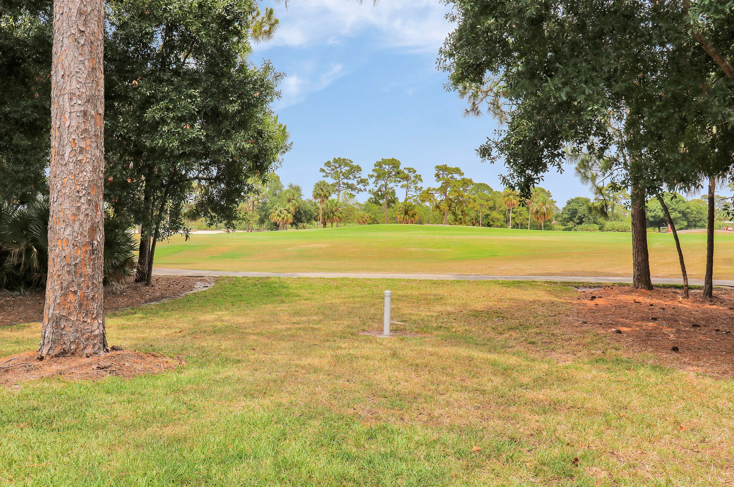 8708 Bally Bunion Rd, Port Saint Lucie FL  34986-3086 exterior