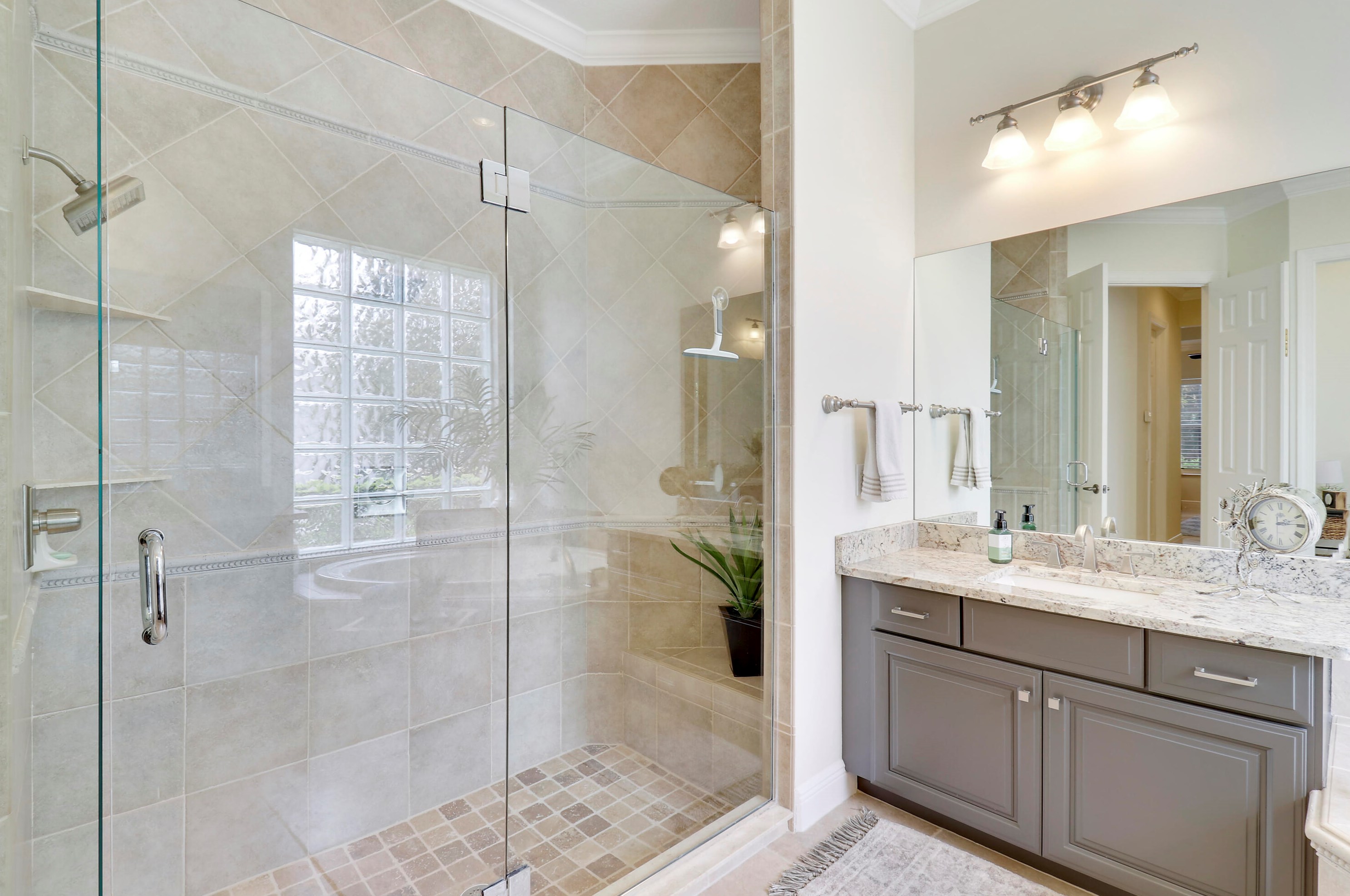 8708 Bally Bunion Rd, Port Saint Lucie FL  34986-3086 exterior