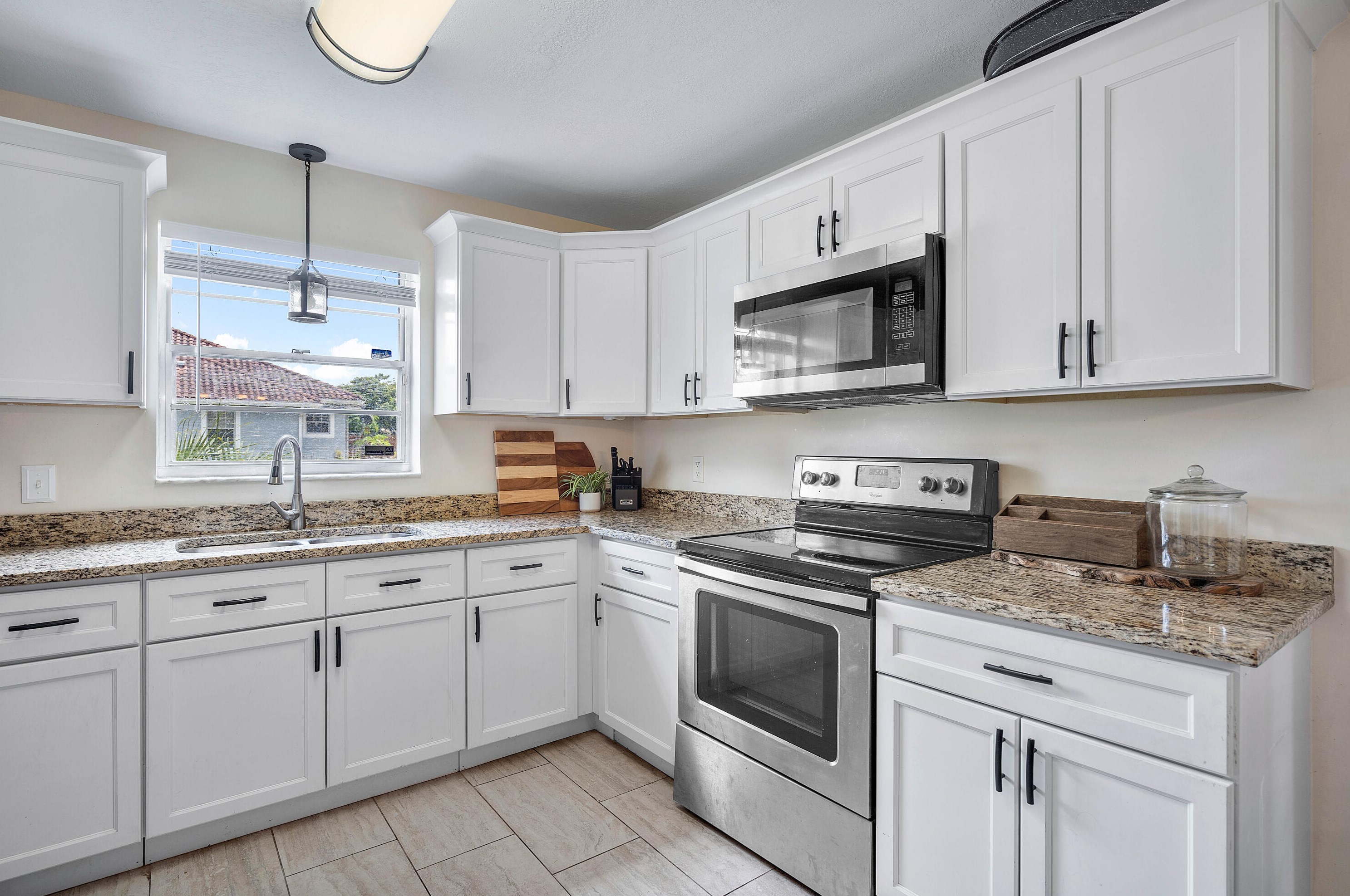 237 Martin Ave, Lake Worth FL  33463-2029 exterior