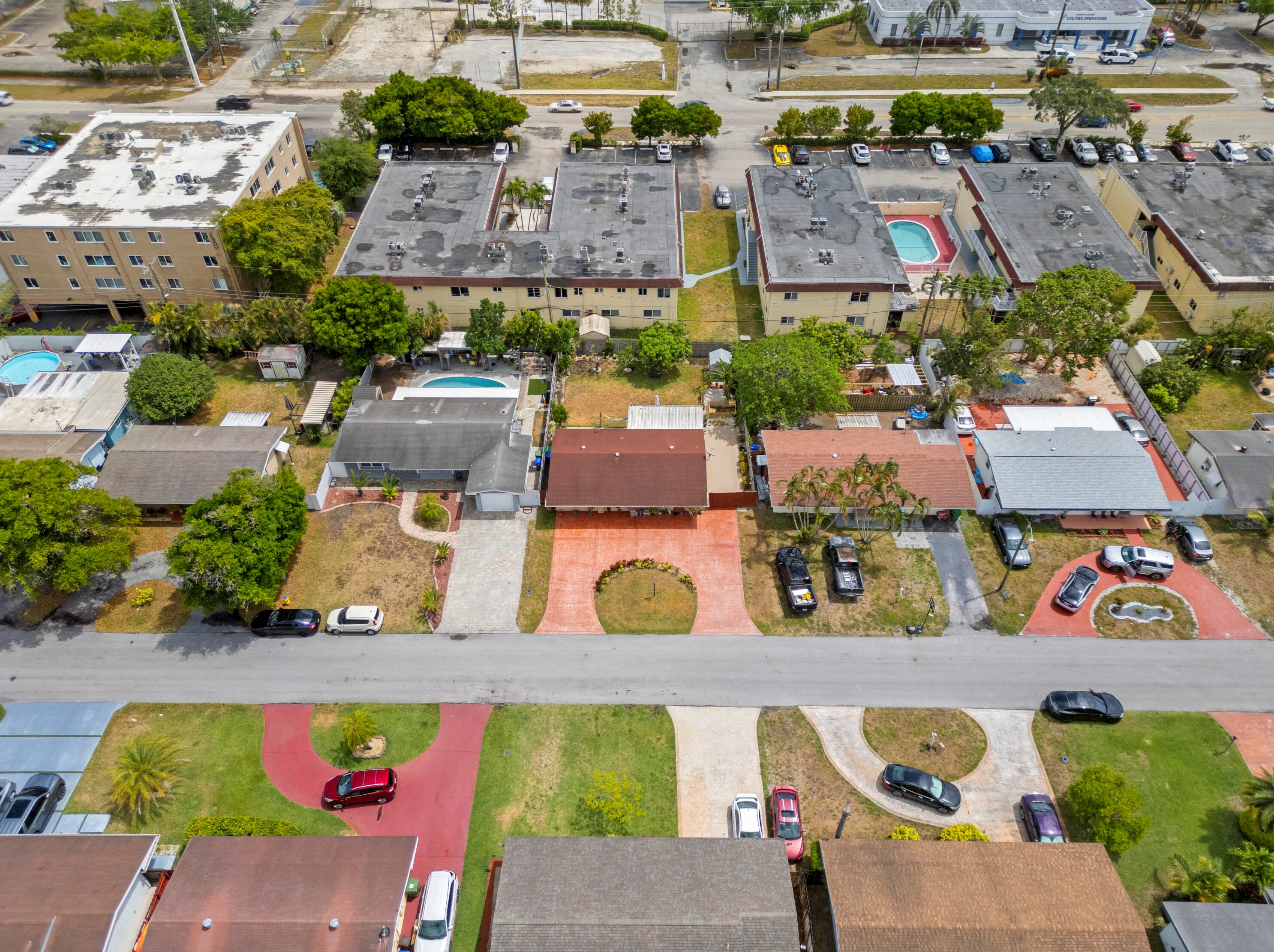 7930 10 St, Hollywood FL 33024-5001 exterior