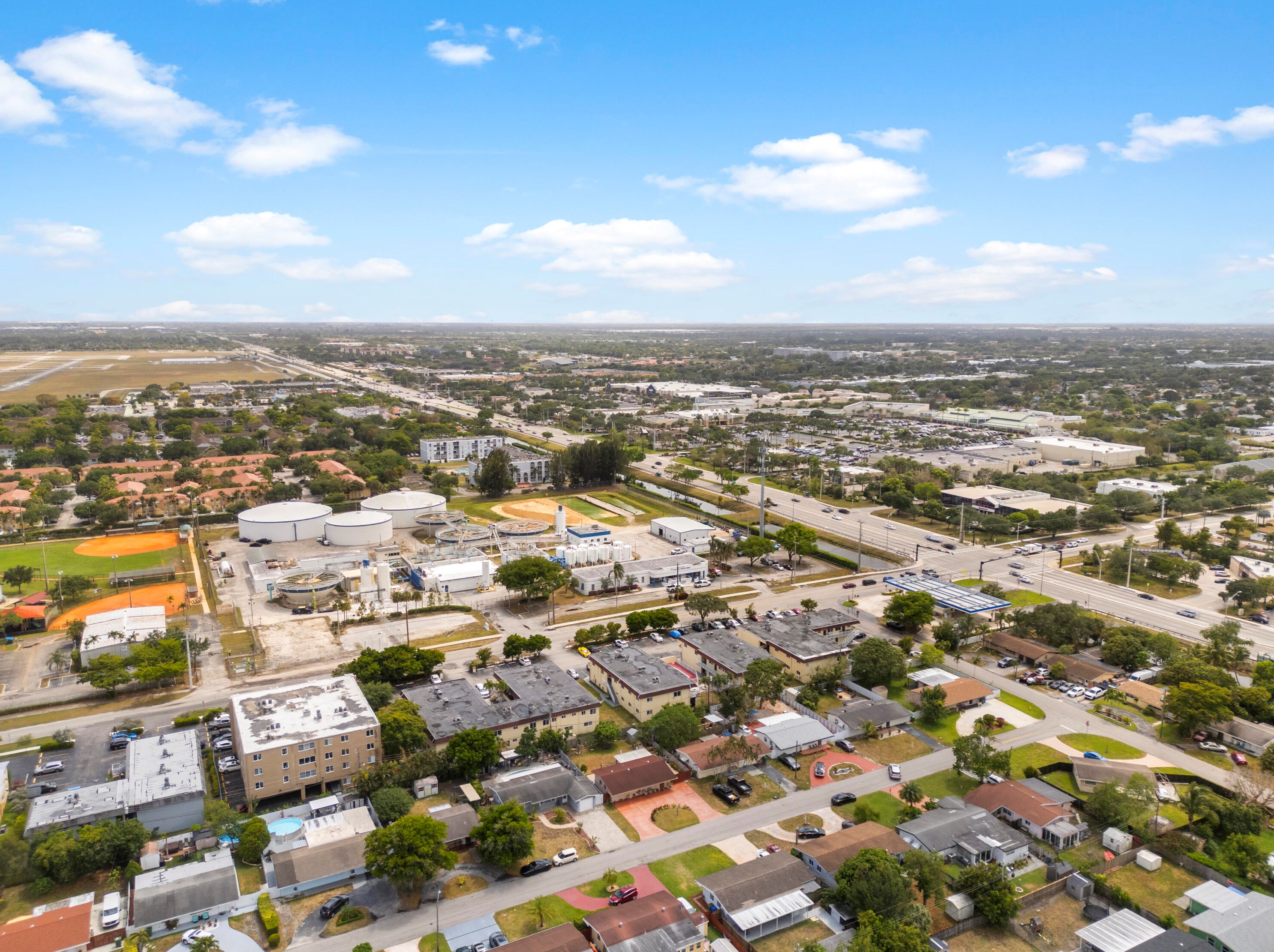 7930 10 St, Hollywood FL 33024-5001 exterior