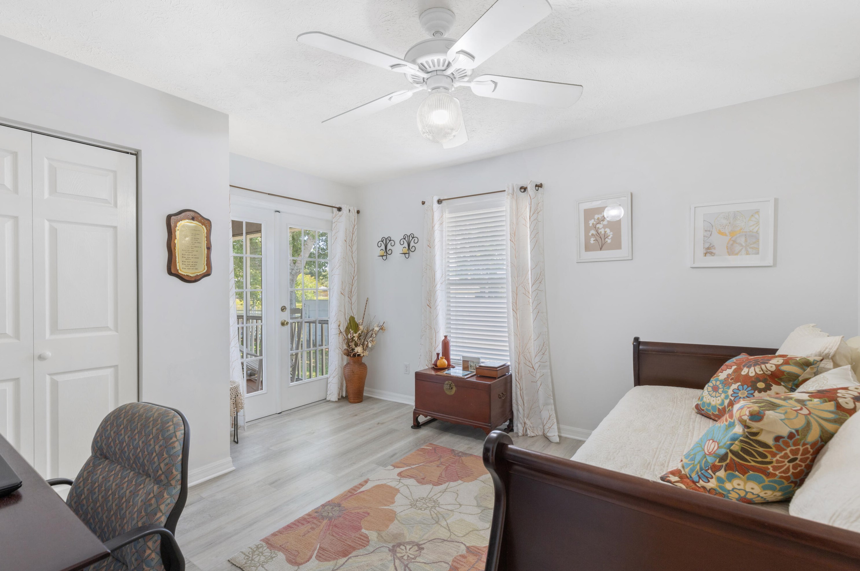 8805 Coquina Ave, Fort Pierce FL 34951-1088 exterior