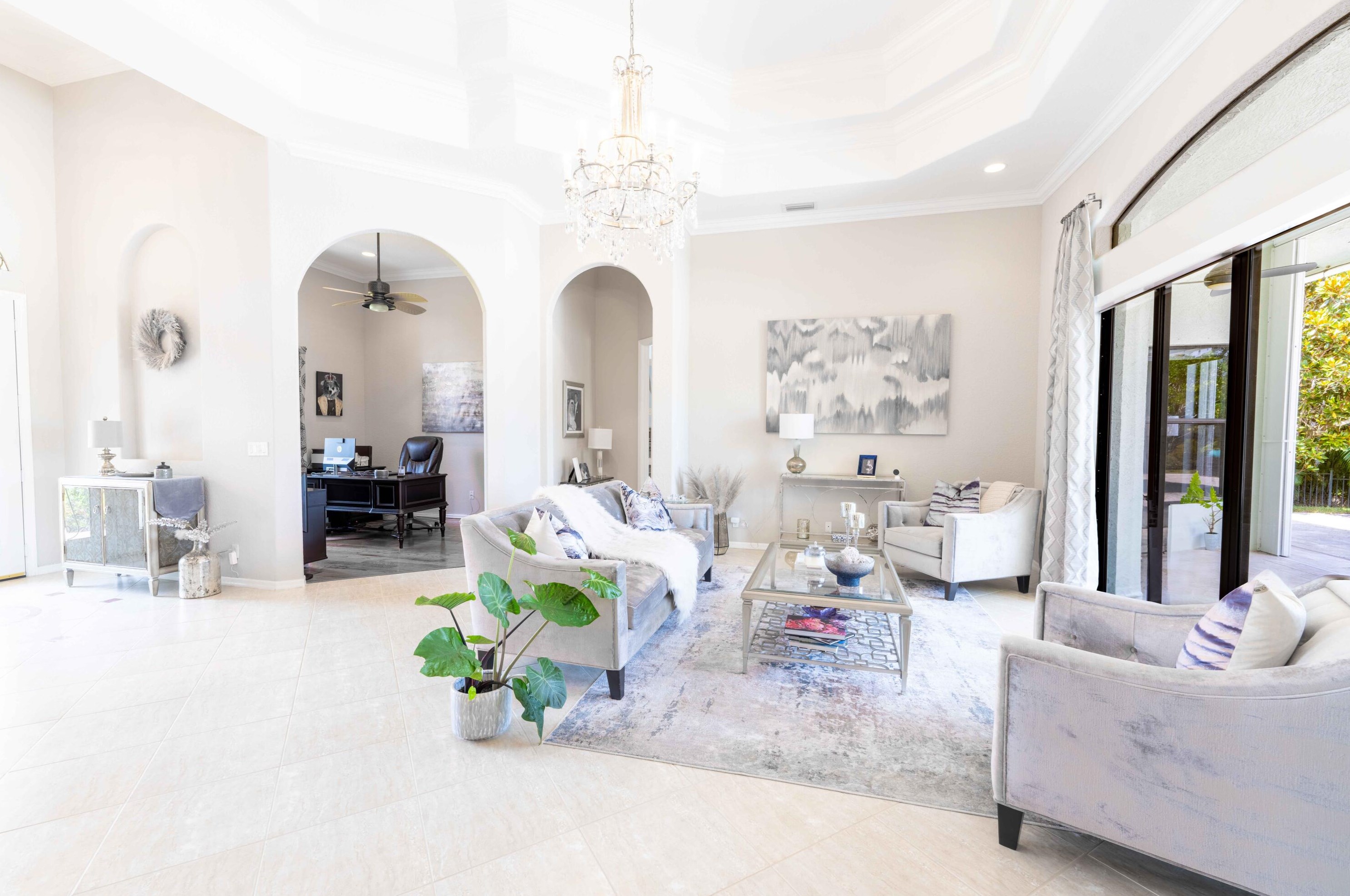 6795 Calumet Cir, Lake Worth FL 33467-7001 exterior