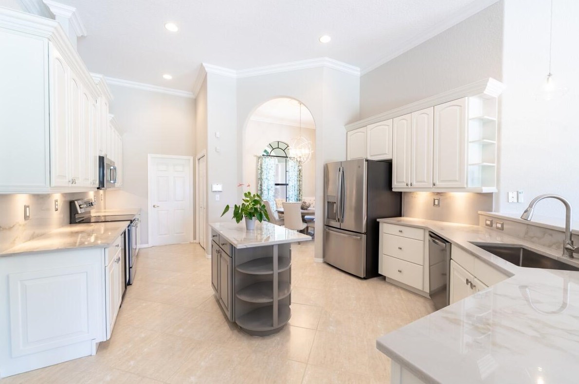 6795 Calumet Cir, Lake Worth FL 33467-7001 exterior