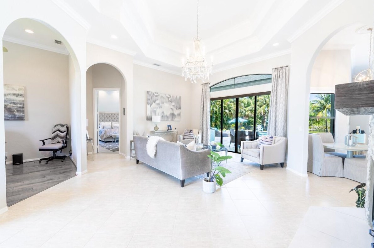 6795 Calumet Cir, Lake Worth FL 33467-7001 exterior