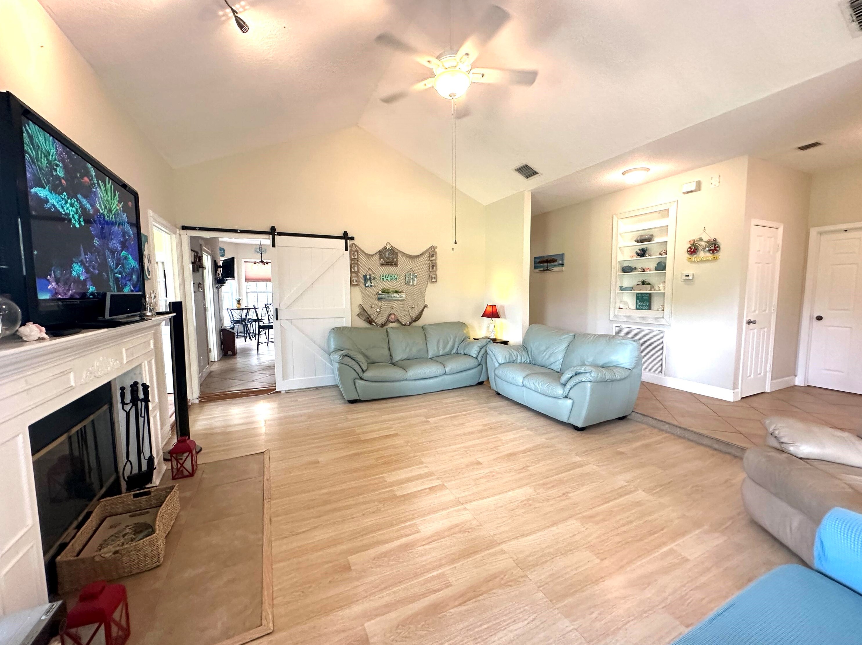 18558 91st Pl, Town Of Loxahatchee Groves FL  33470-5119 exterior