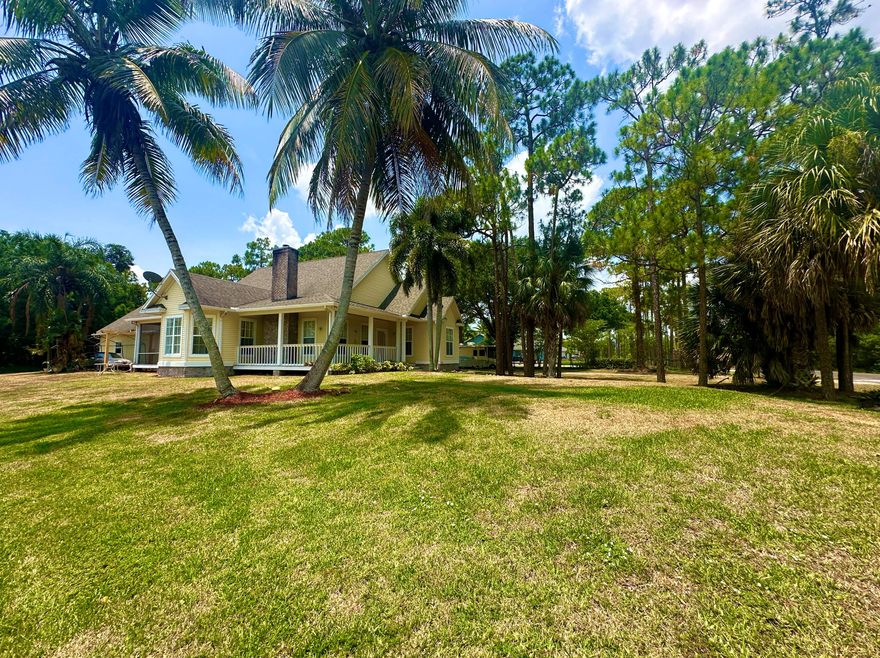 18558 91st Pl, Town Of Loxahatchee Groves FL  33470-5119 exterior