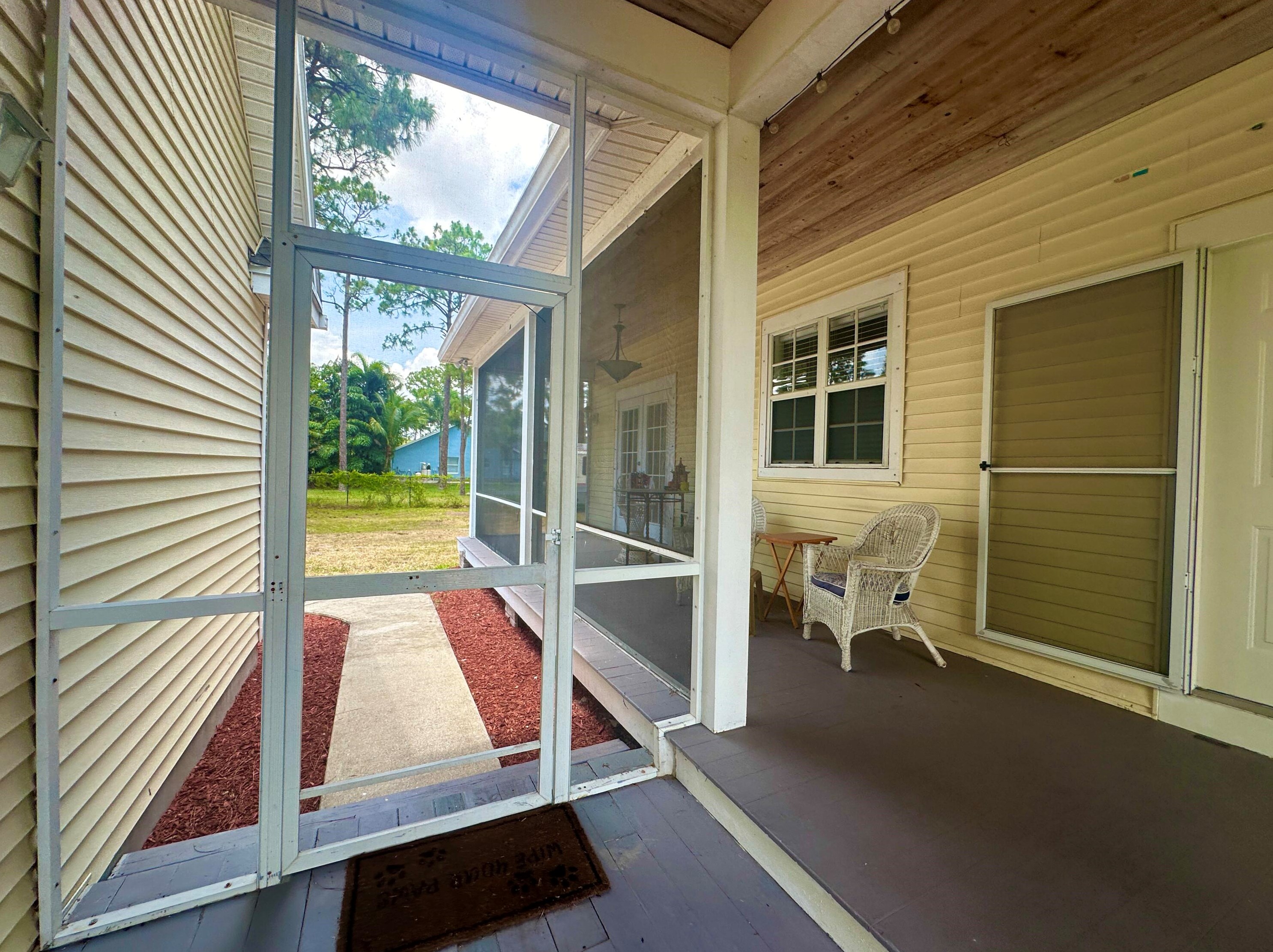 18558 91st Pl, Town Of Loxahatchee Groves FL  33470-5119 exterior