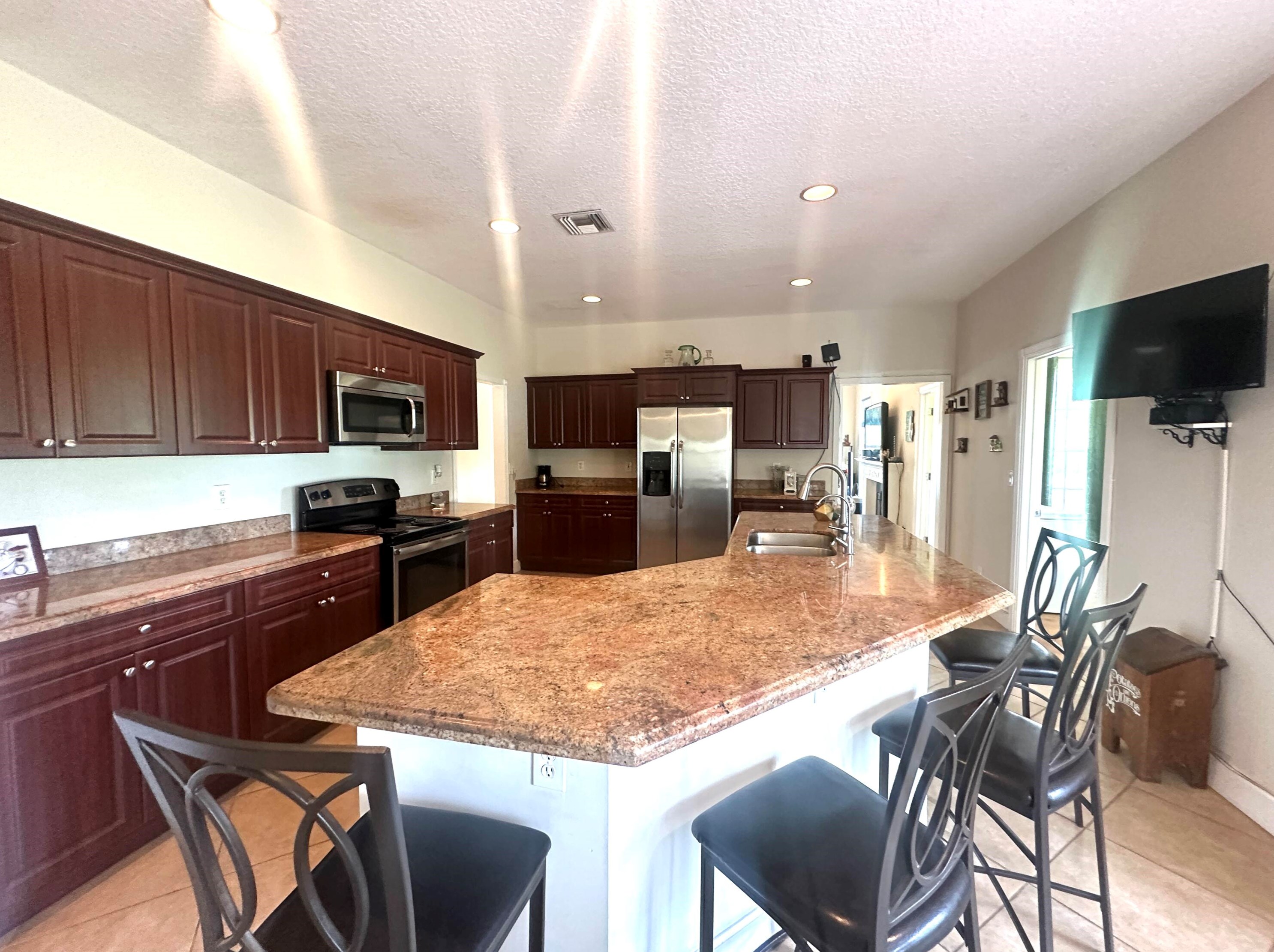 18558 91st Pl, Town Of Loxahatchee Groves FL  33470-5119 exterior