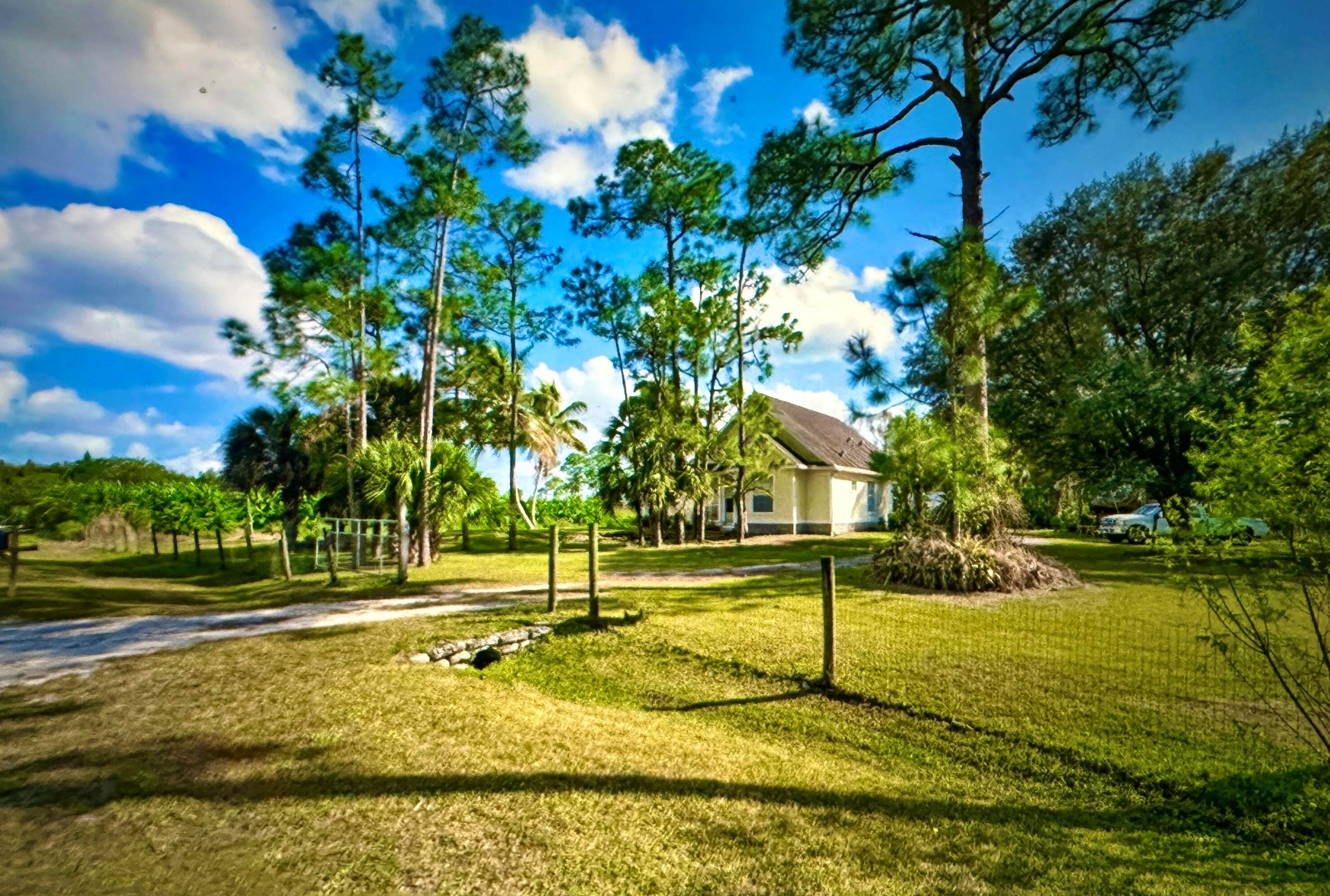 18558 91st Pl, Town Of Loxahatchee Groves FL  33470-5119 exterior