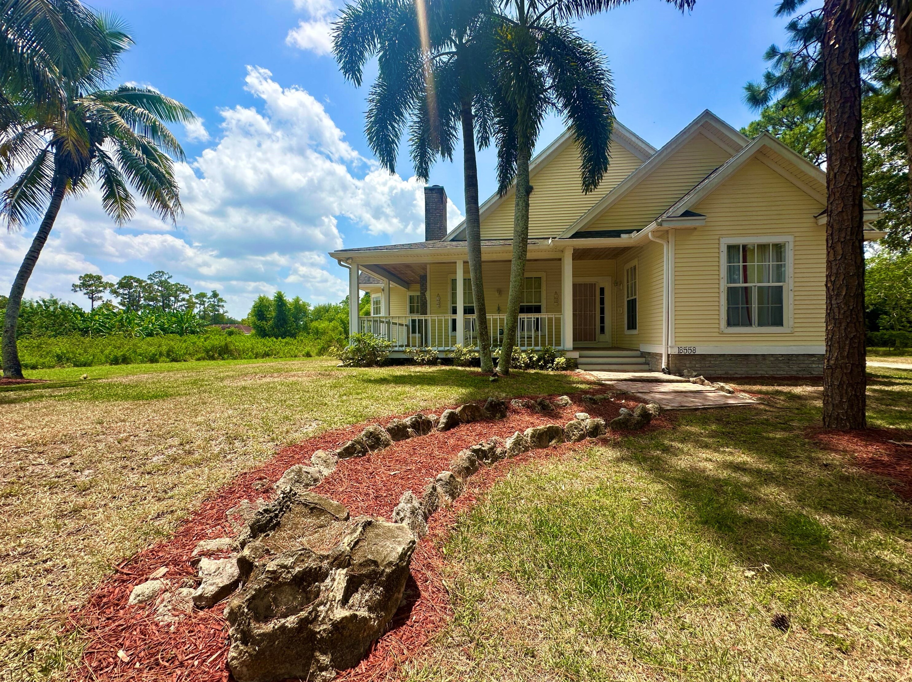 18558 91st Pl, Town Of Loxahatchee Groves FL  33470-5119 exterior