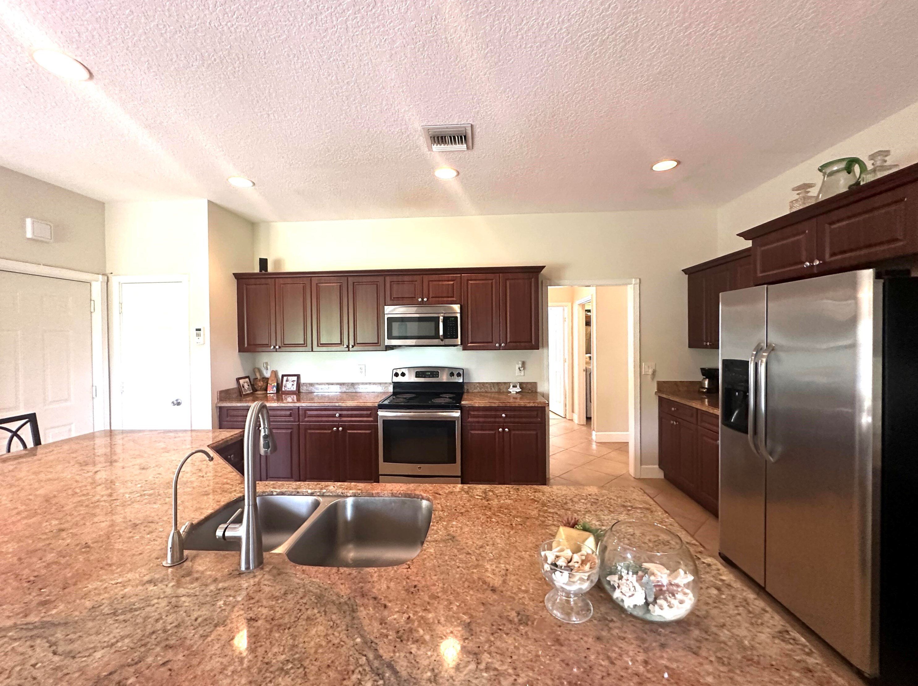 18558 91st Pl, Town Of Loxahatchee Groves FL  33470-5119 exterior