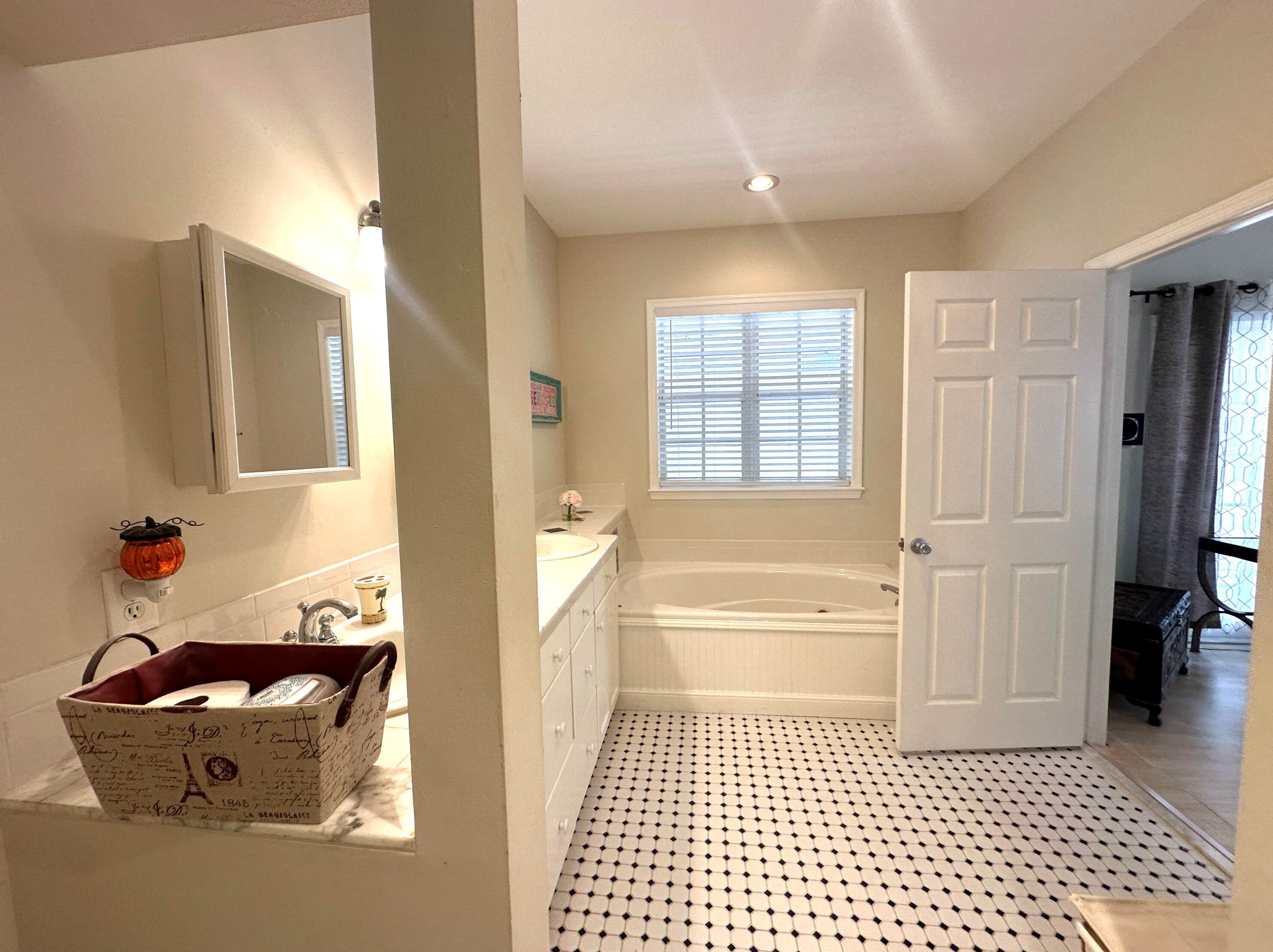 18558 91st Pl, Town Of Loxahatchee Groves FL  33470-5119 exterior