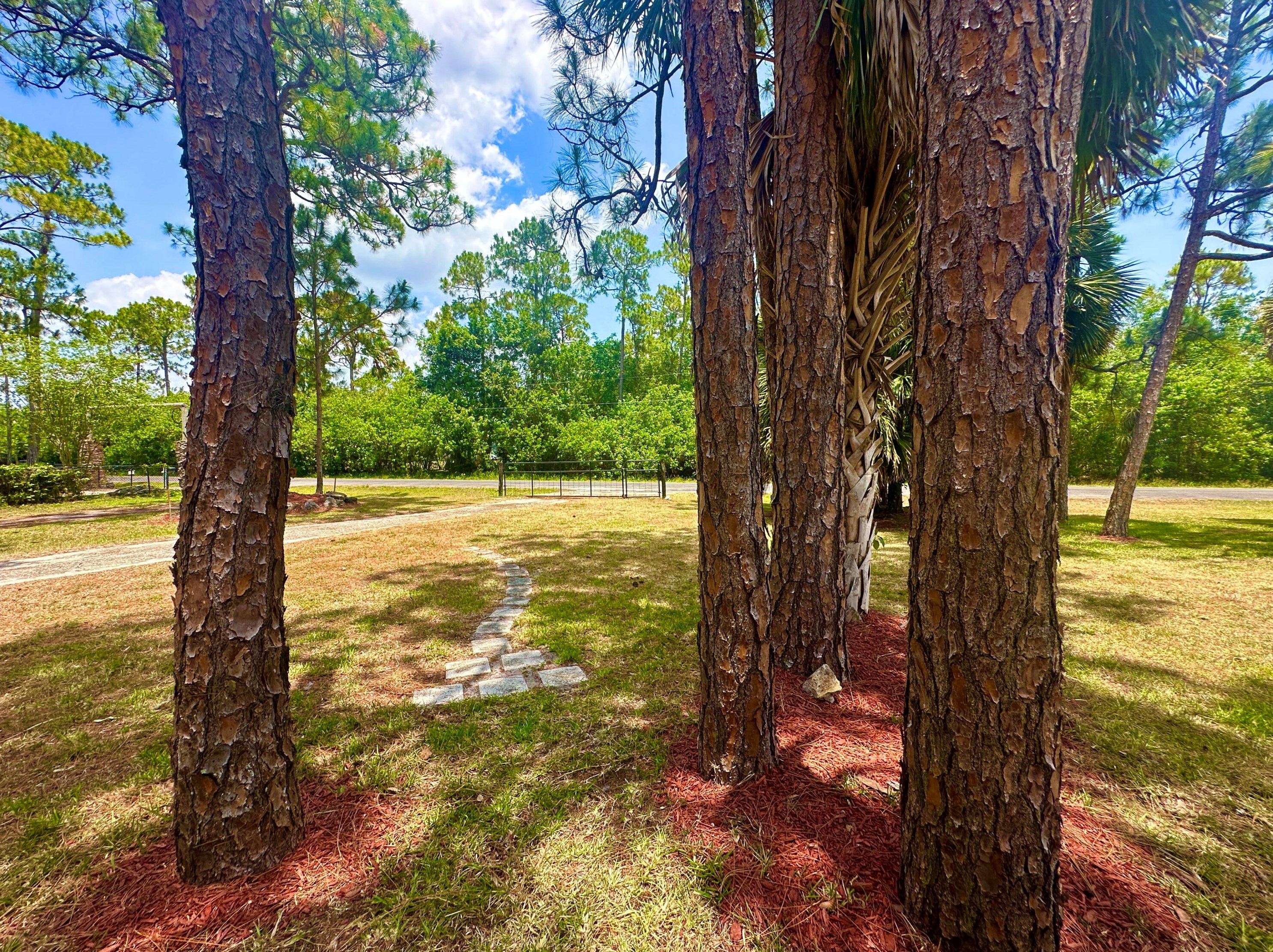 18558 91st Pl, Town Of Loxahatchee Groves FL  33470-5119 exterior