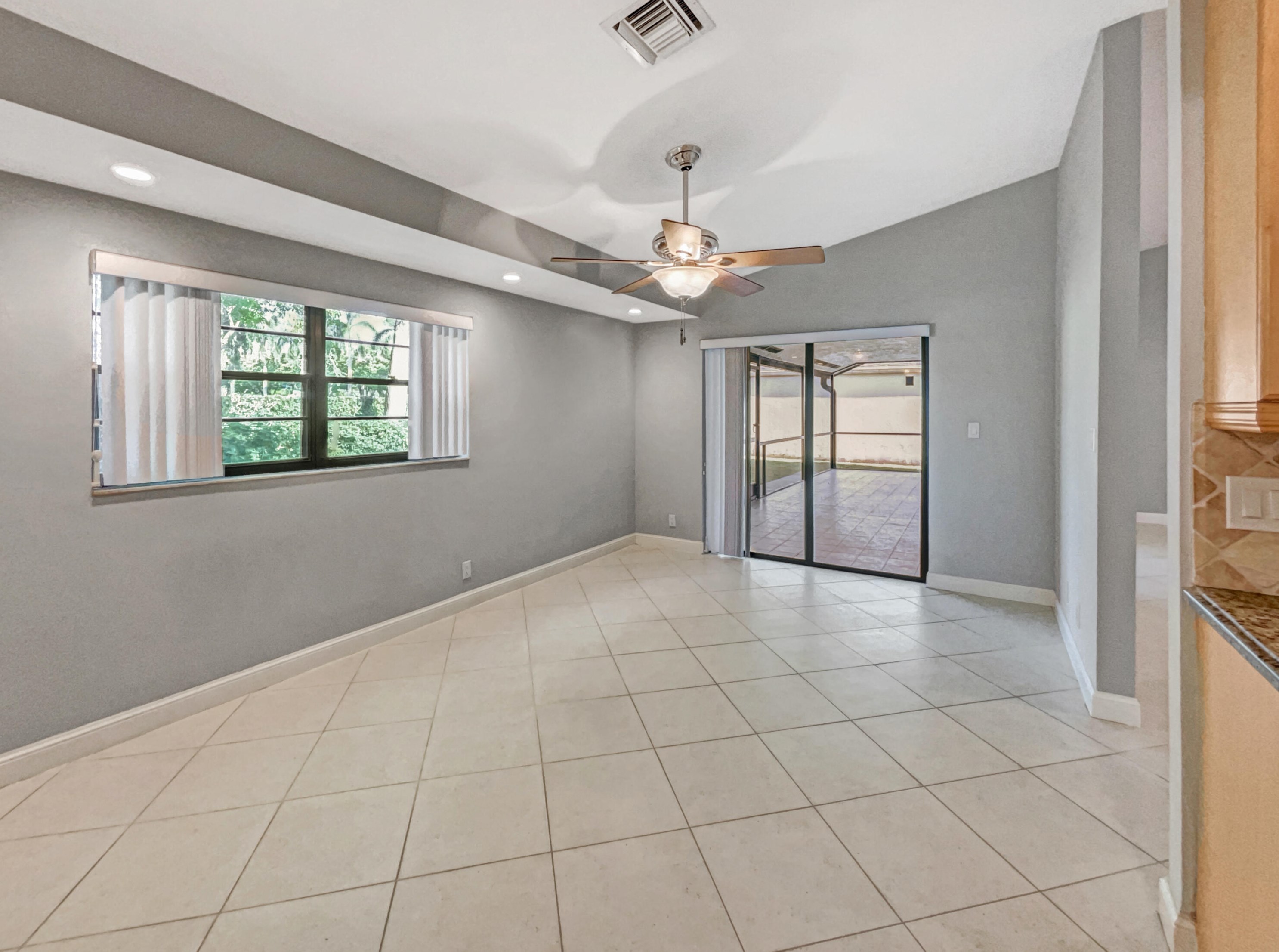 21054 Country Crk Dr, Boca Raton FL 33428-1147 exterior