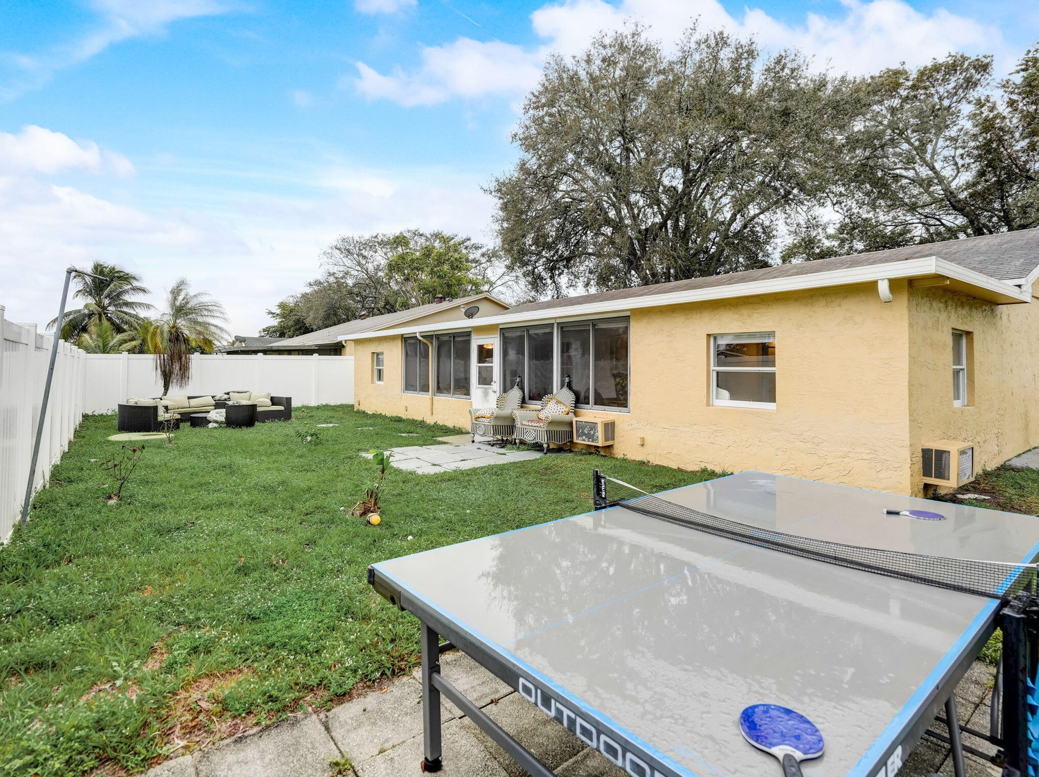 9841 Spanish Is Dr, Boca Raton FL  33496-1827 exterior