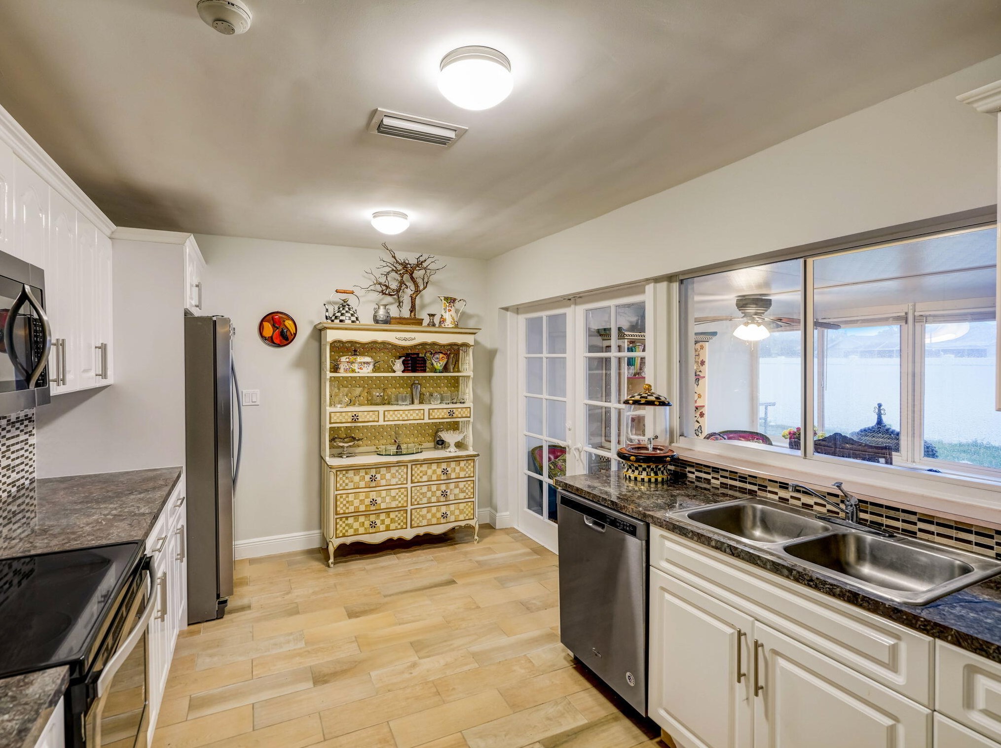 9841 Spanish Is Dr, Boca Raton FL  33496-1827 exterior