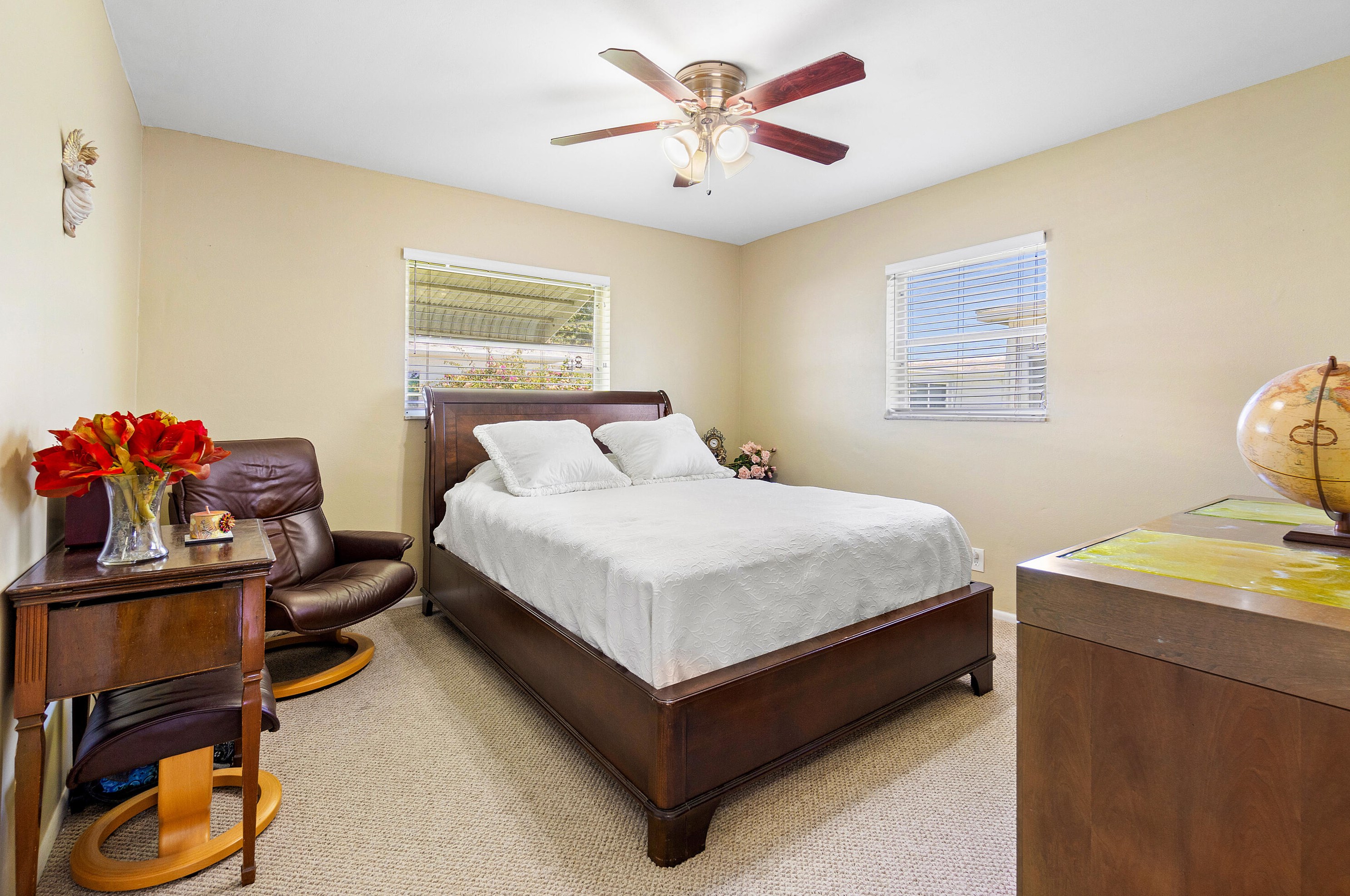 120 Leisureville Blvd, Boynton Beach FL 33426-4351 exterior