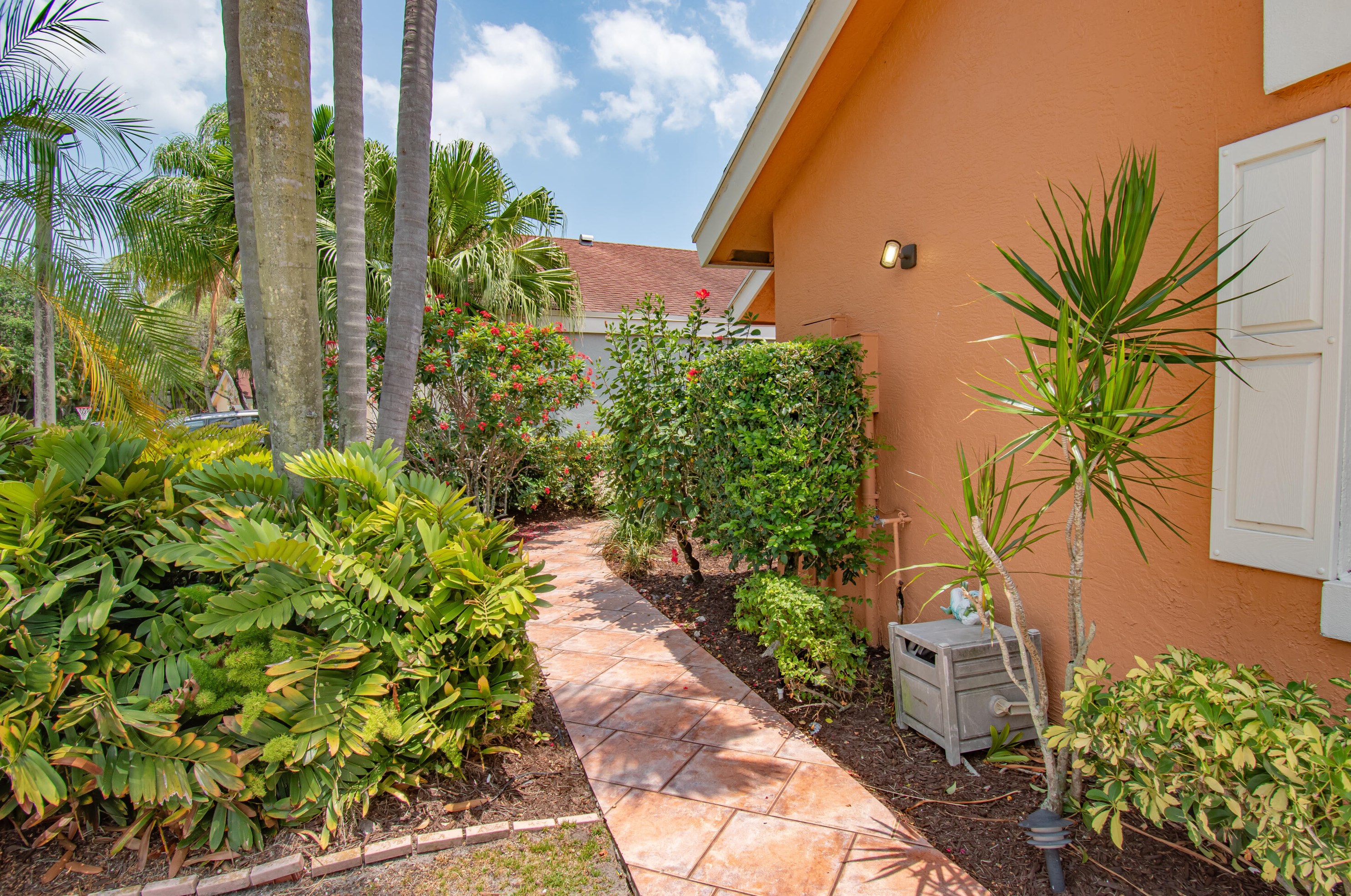 7340 Andorra Pl, Boca Raton FL 33433-4955 exterior