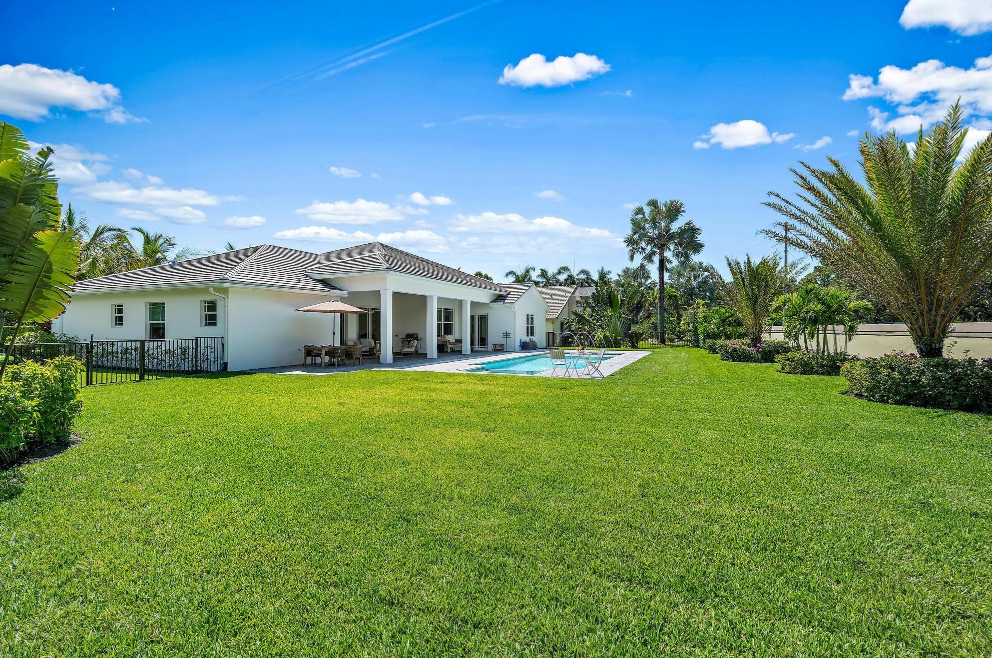 19993 Loxahatchee Pointe Dr, Jupiter FL  exterior