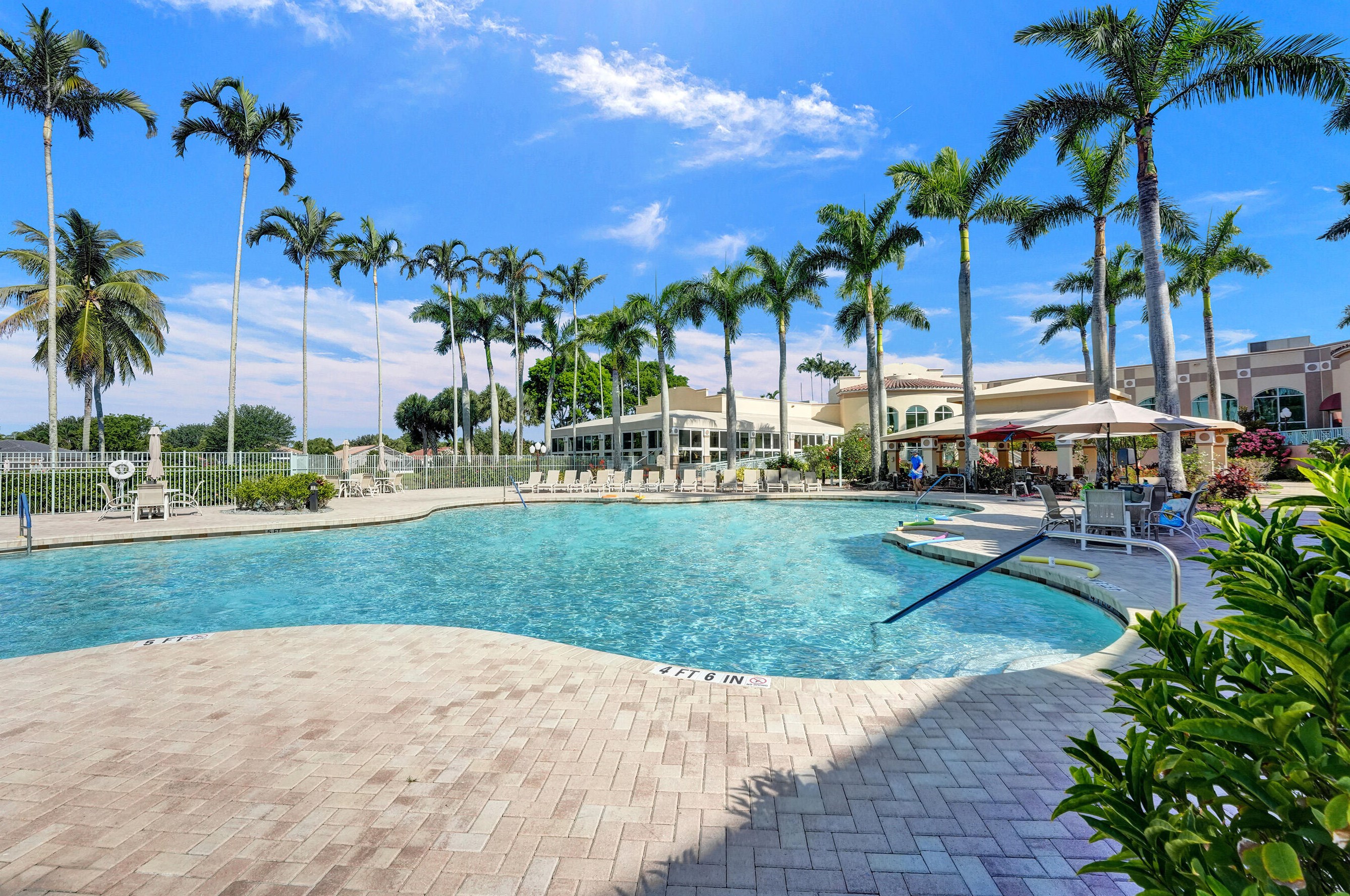 12511 Imperial Isle Dr, Boynton Beach FL  33437-7219 exterior