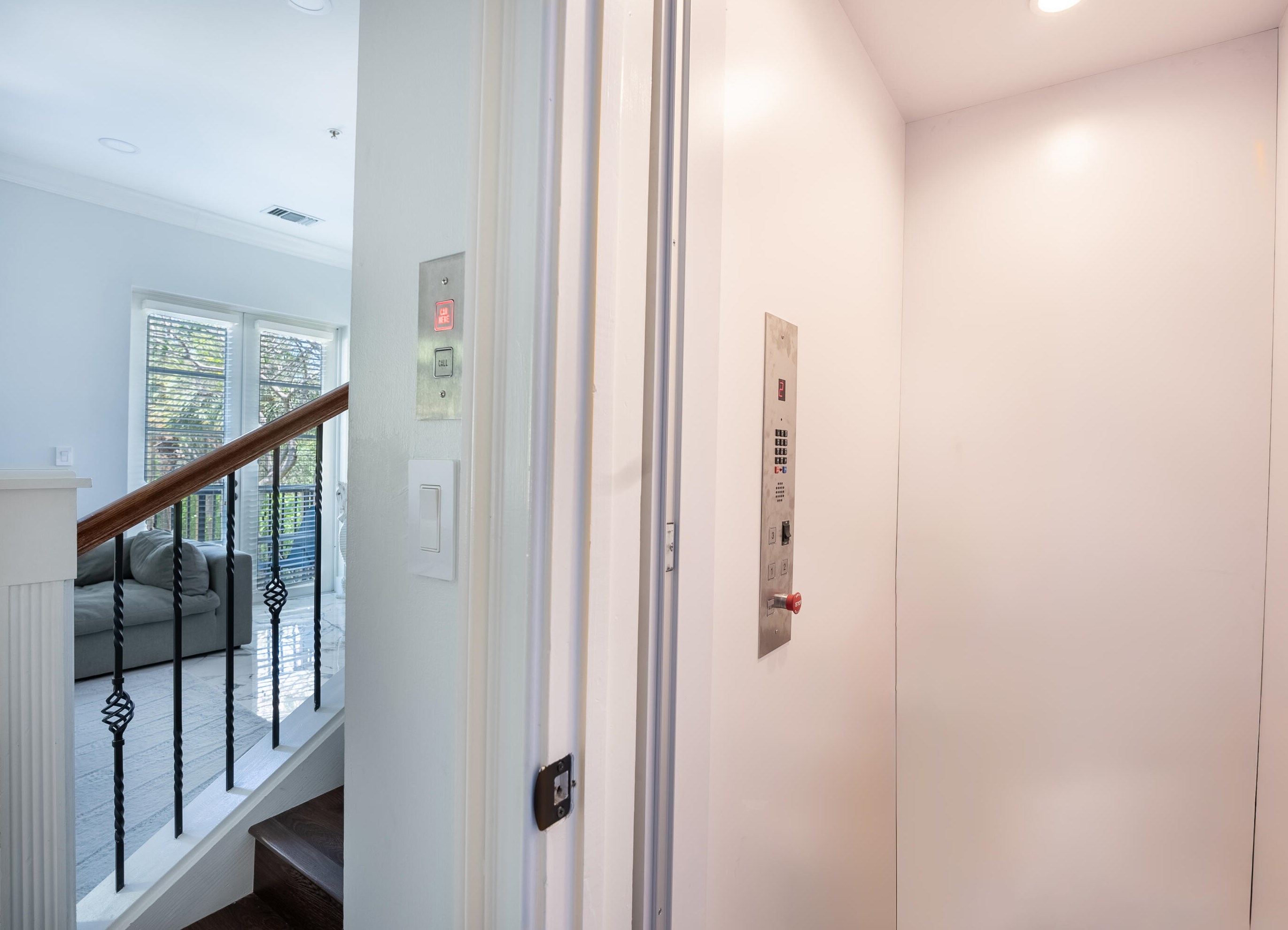 15 Via Floresta Dr, Boca Raton FL 33487-1579 exterior