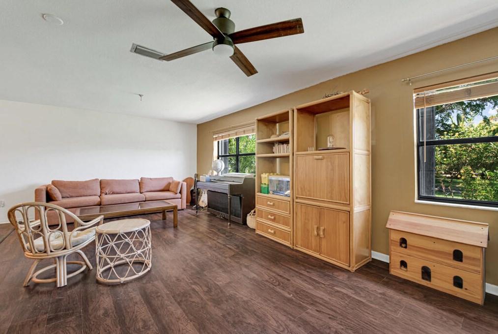 76 Westecunk Dr, West Palm Beach FL  33411-8252 exterior