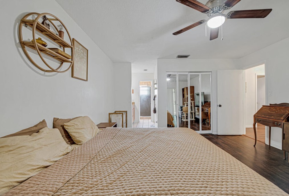 76 Westecunk Dr, West Palm Beach FL  33411-8252 exterior