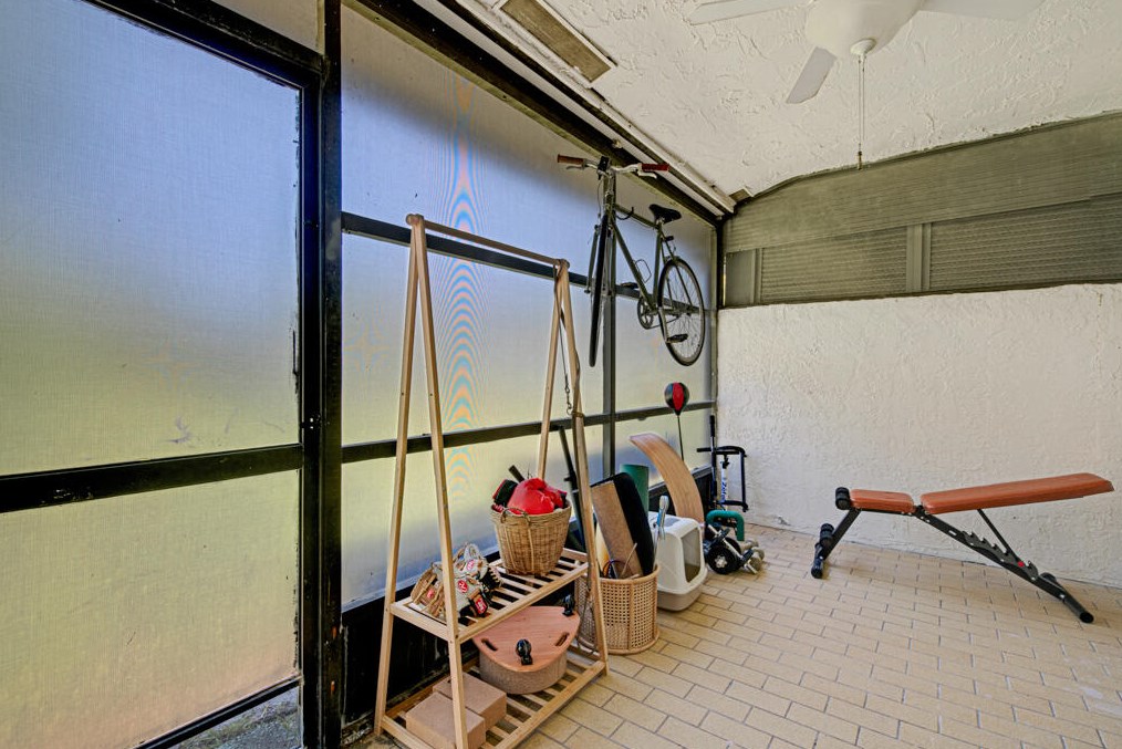 76 Westecunk Dr, West Palm Beach FL  33411-8252 exterior