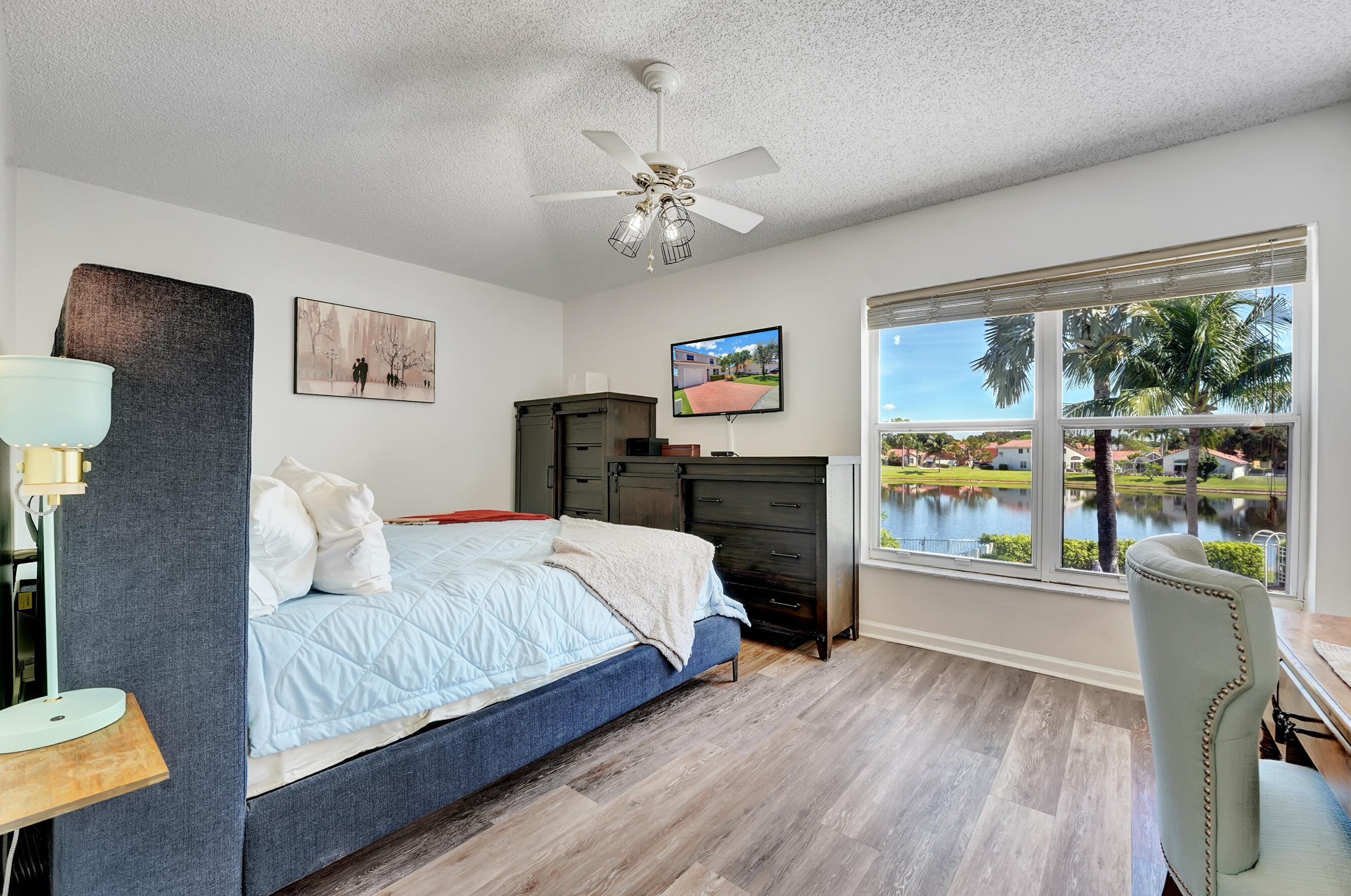 8176 Pelican Harbour Dr, Lake Worth FL  33467-6849 exterior