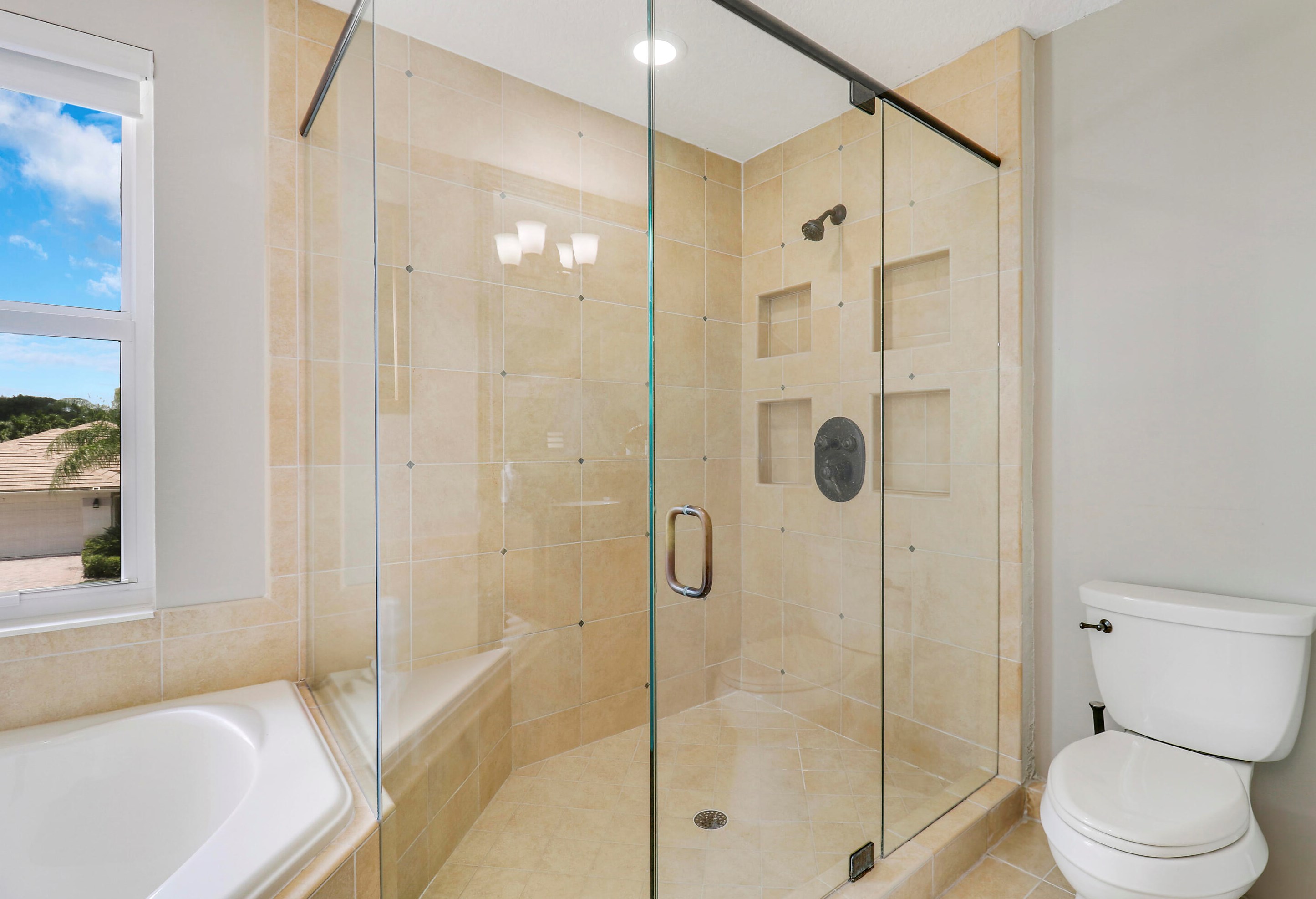 15138 Newquay Ct, West Palm Beach FL  33414-8371 exterior