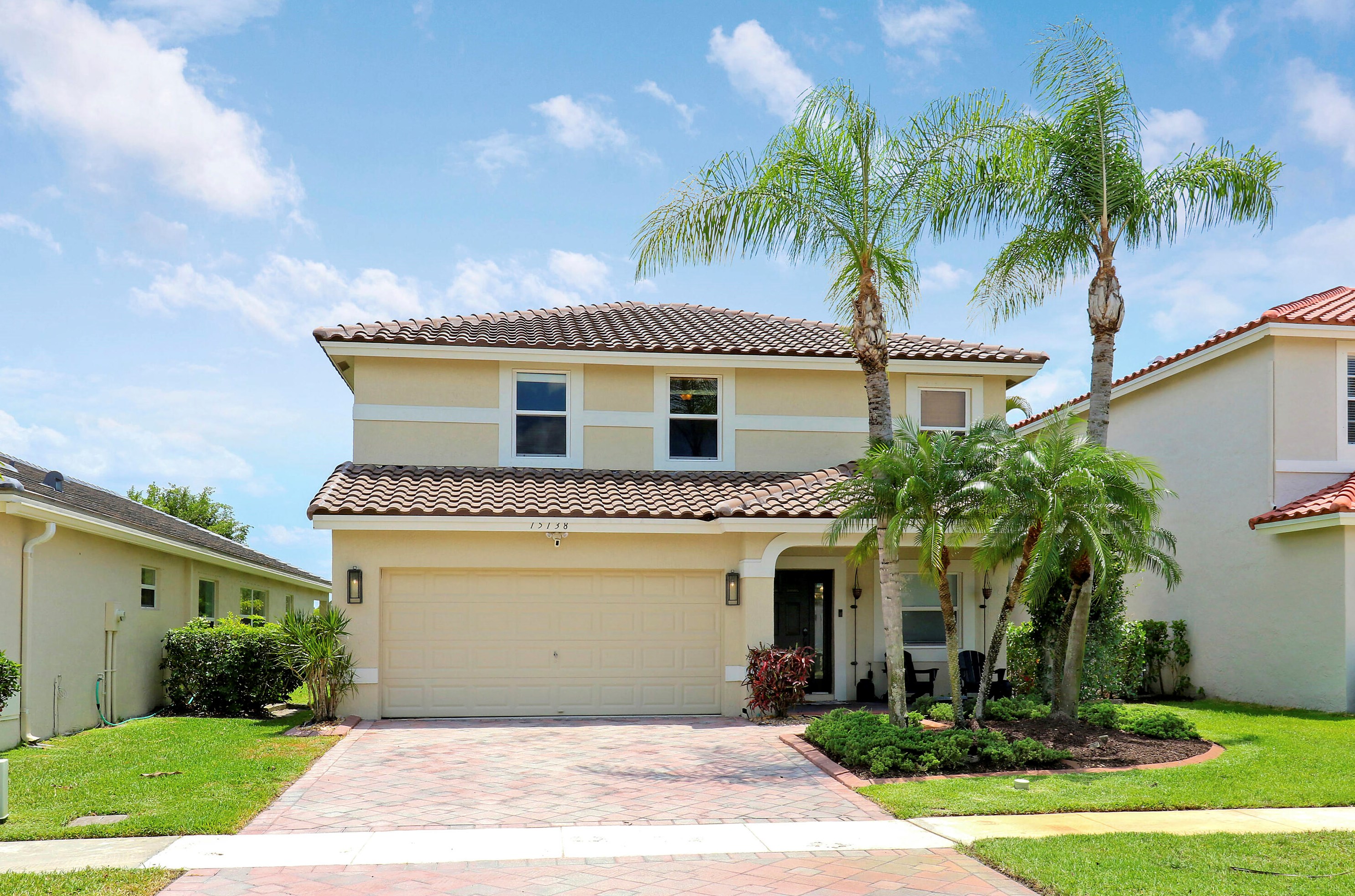 15138 Newquay Ct, West Palm Beach FL  33414-8371 exterior