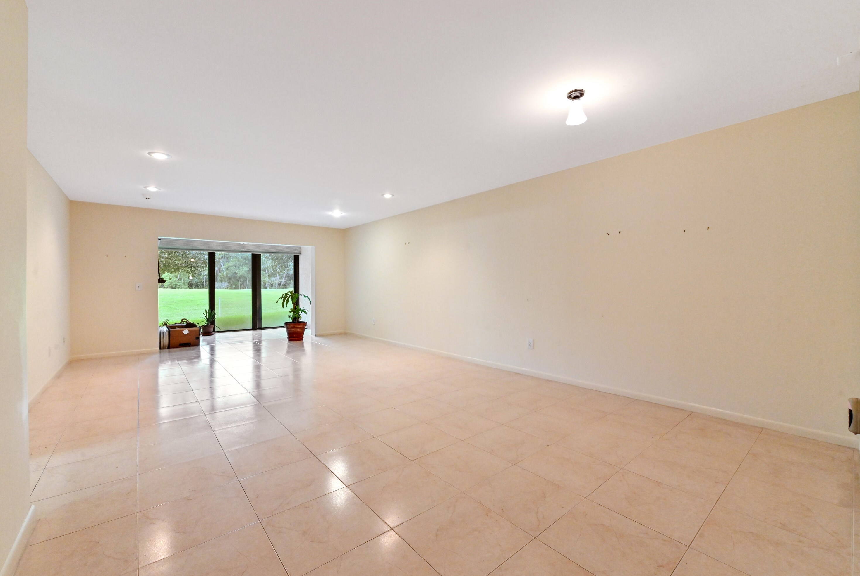7956 Eastlake Dr #16-c, Boca Raton, FL 33433